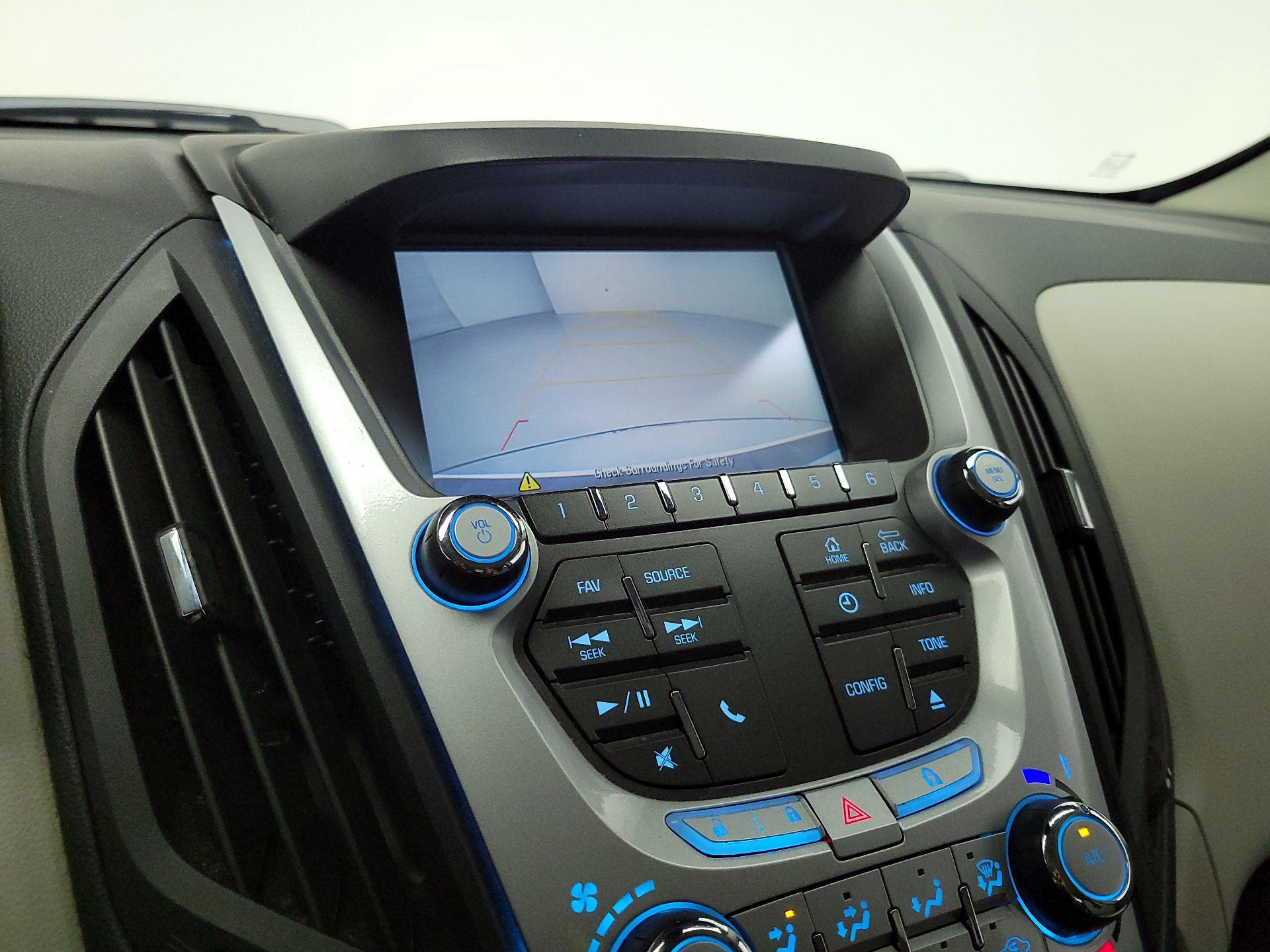 Thumbnail: 2015 Chevrolet Equinox - 13