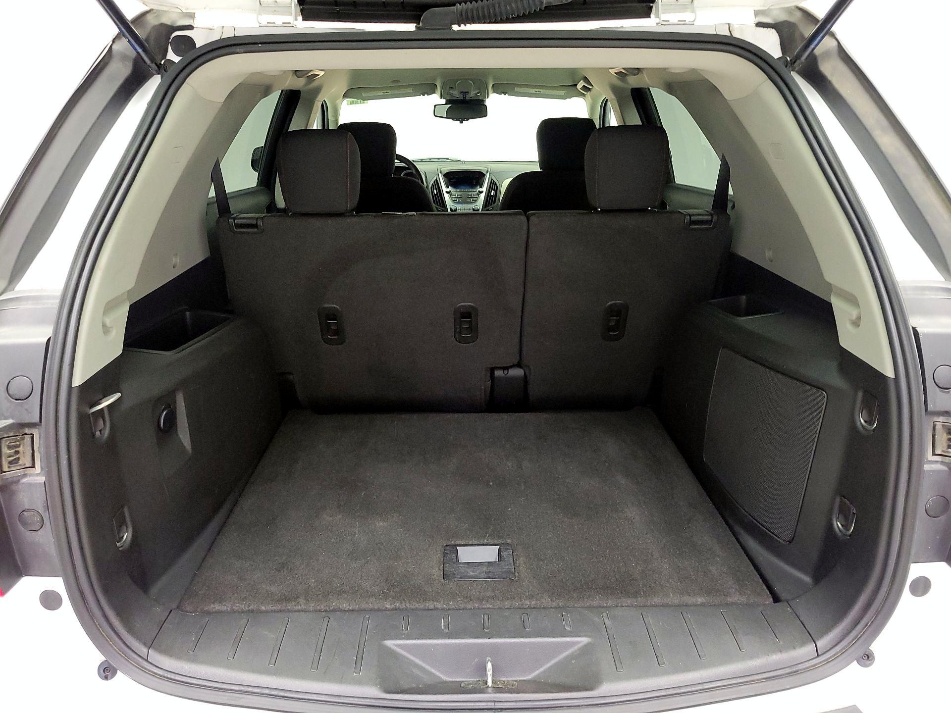 Thumbnail: 2015 Chevrolet Equinox - 19