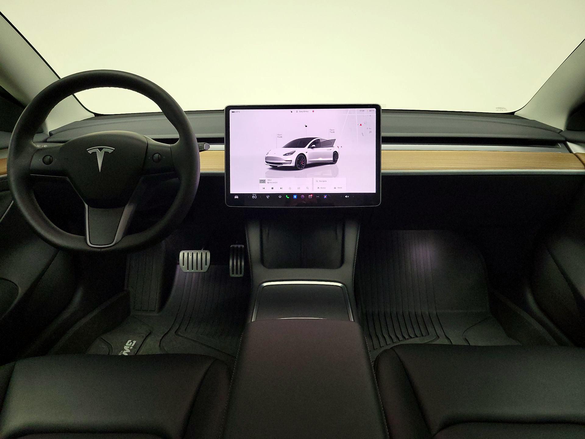 Thumbnail: 2023 Tesla Model 3 - 9