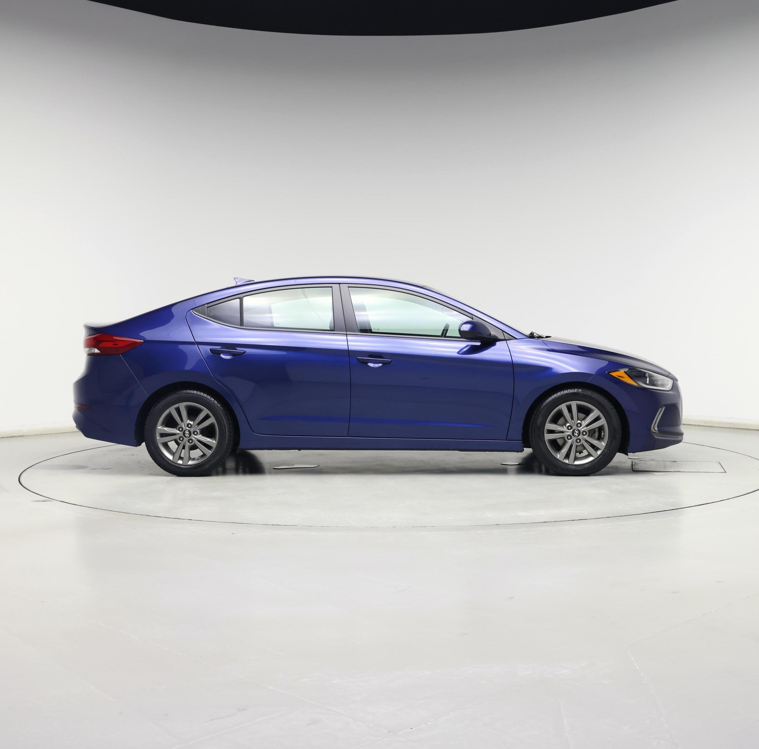 Thumbnail: 2017 Hyundai Elantra - 7