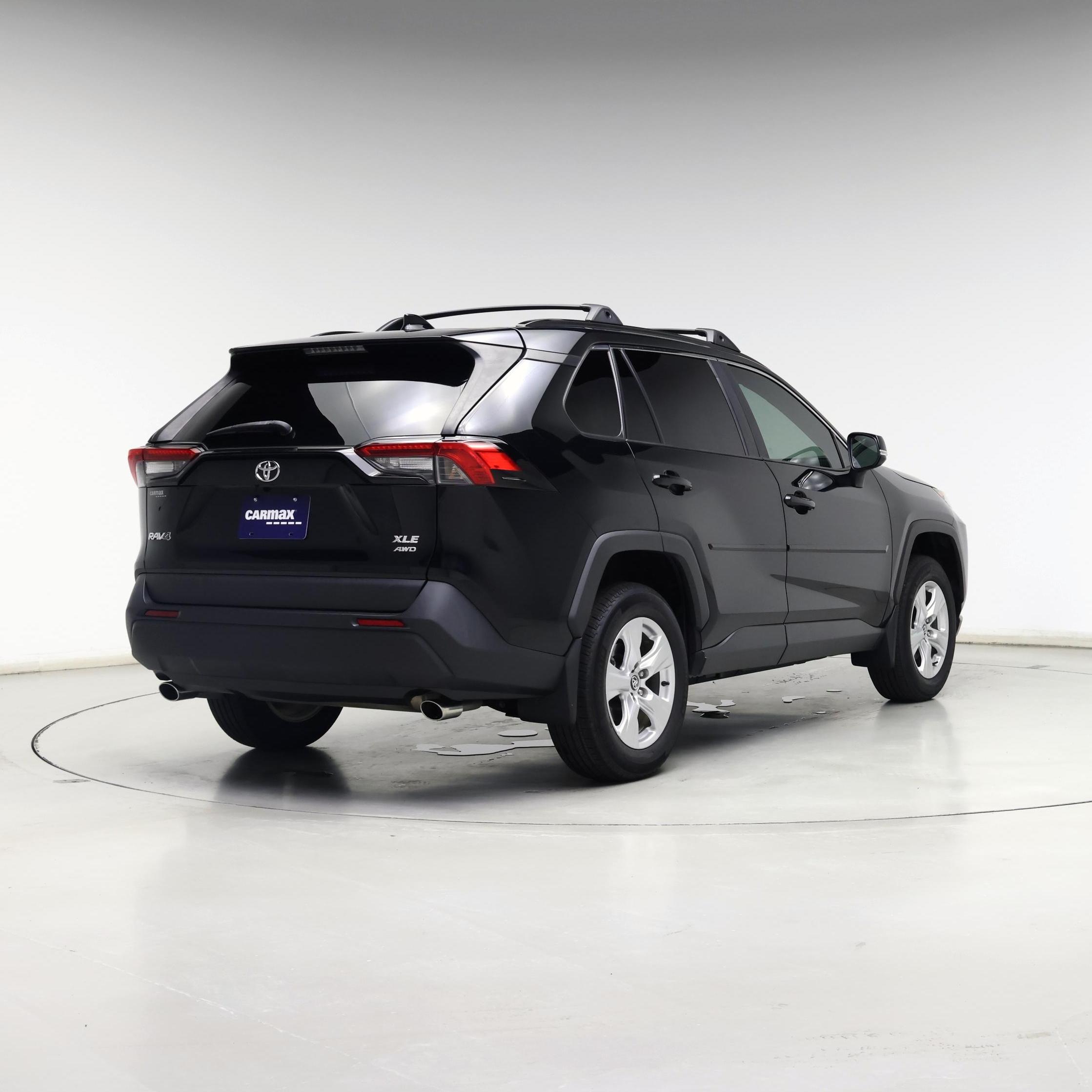 Thumbnail: 2020 Toyota RAV4 - 8