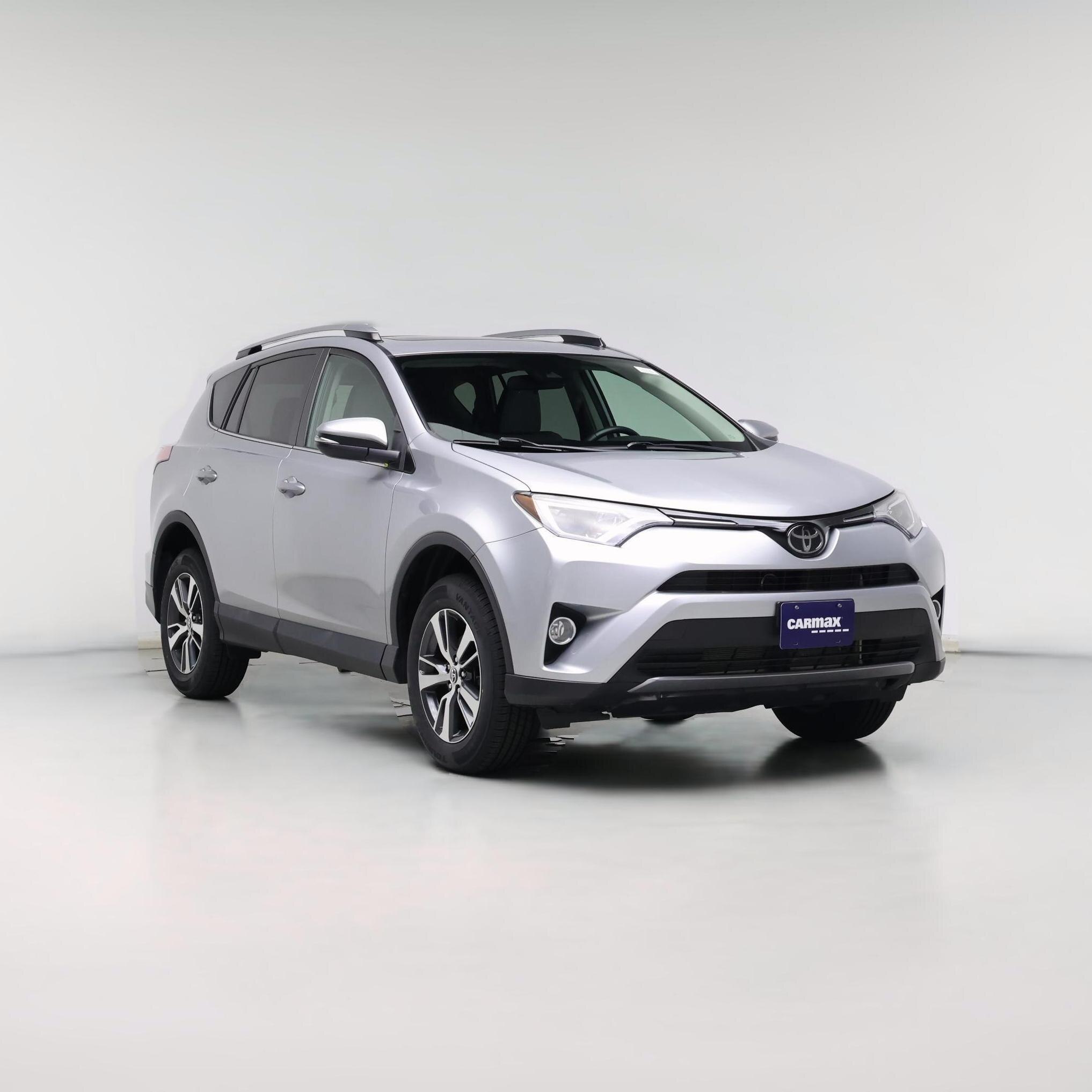 Thumbnail: 2018 Toyota RAV4 - 1