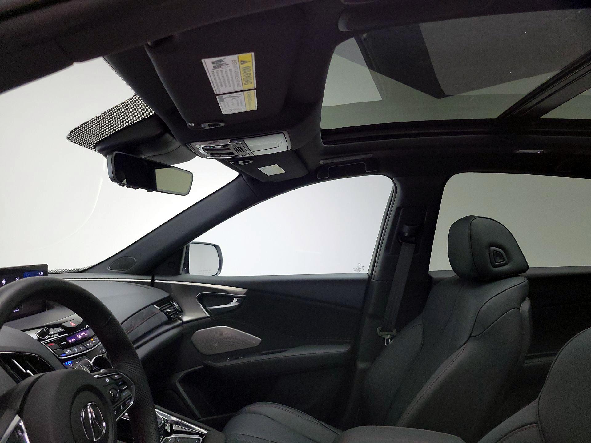 Thumbnail: 2025 Acura RDX - 20