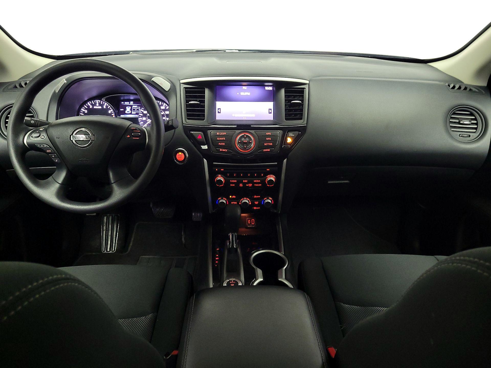 Thumbnail: 2020 Nissan Pathfinder - 9