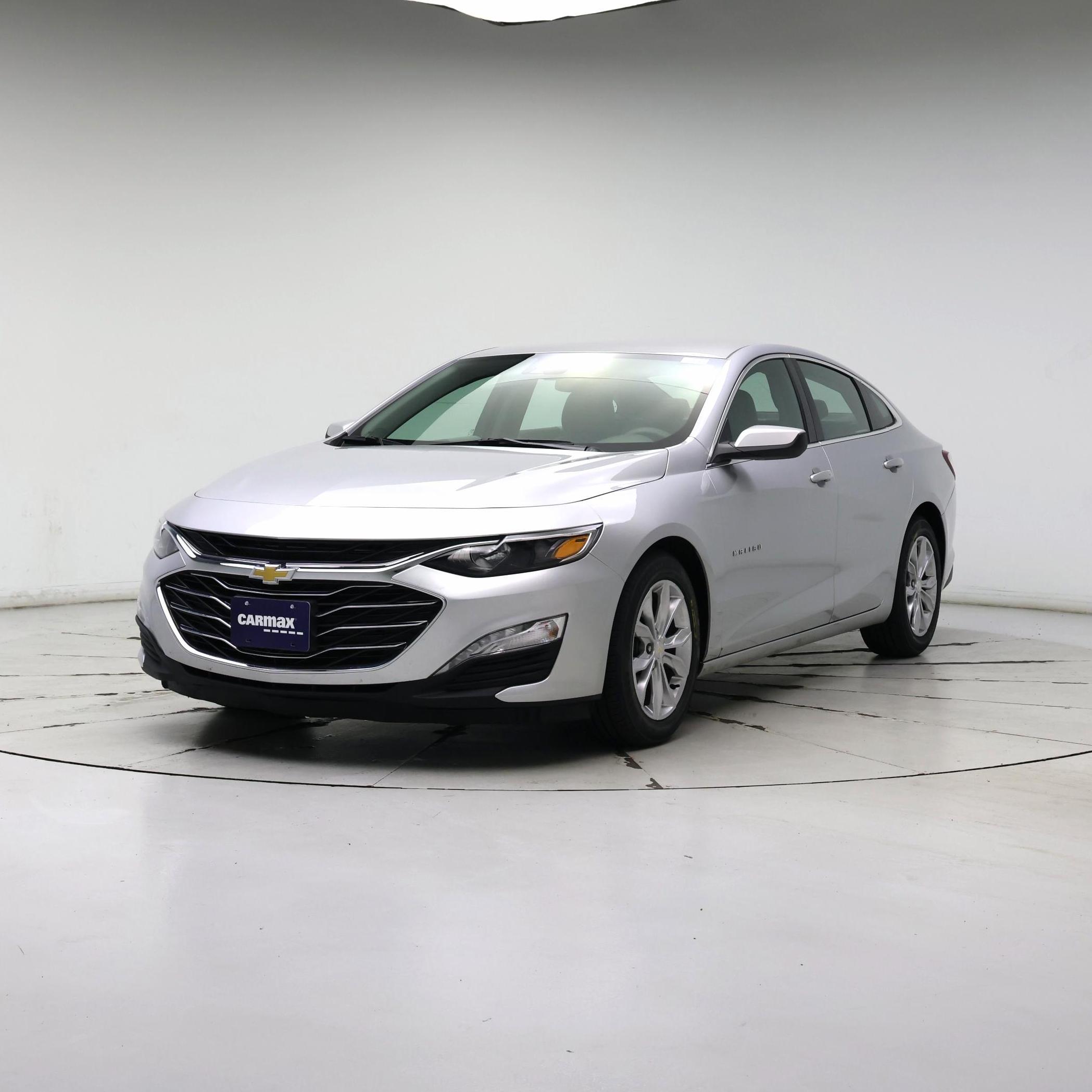 Thumbnail: 2021 Chevrolet Malibu - 4
