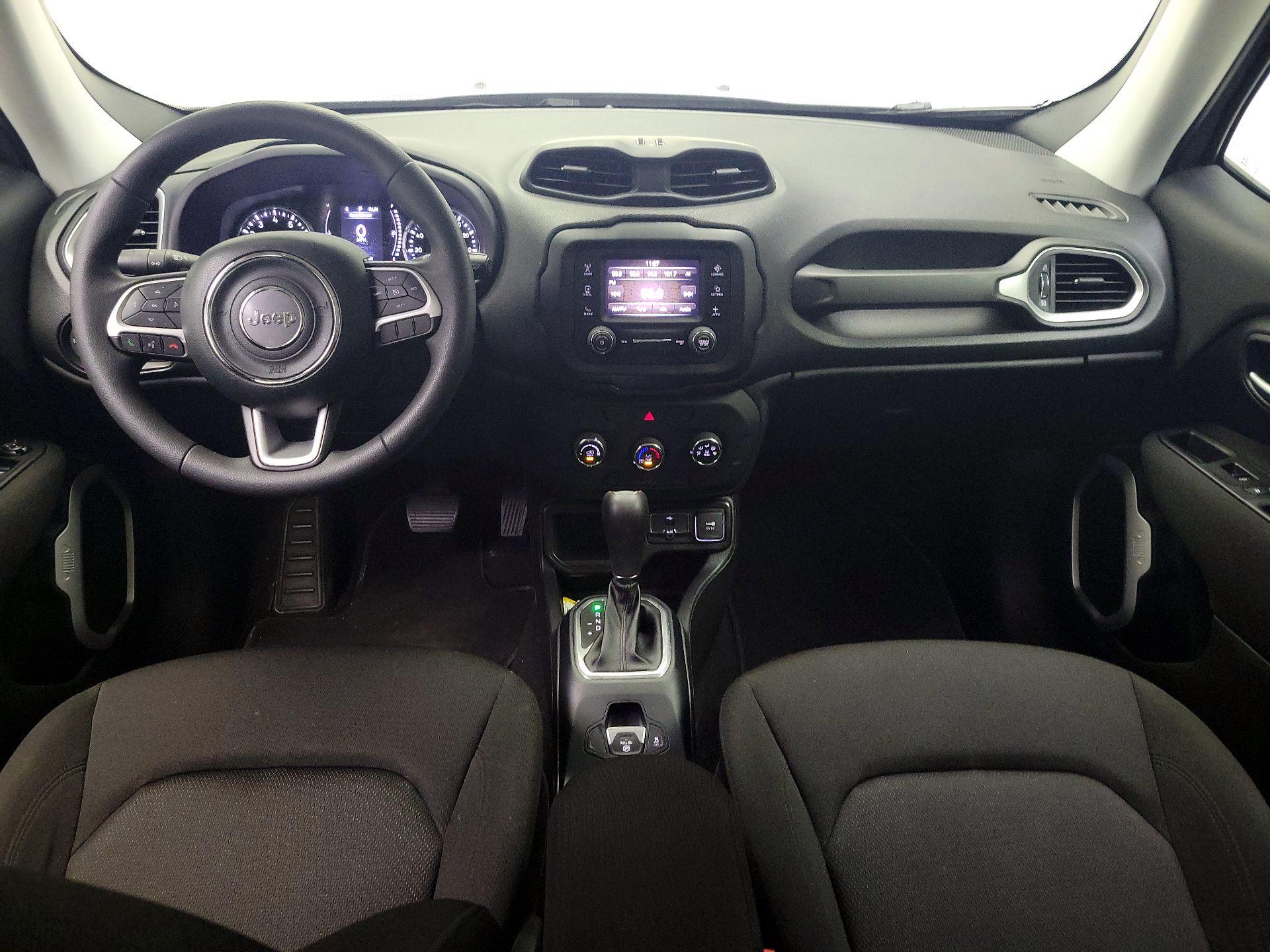 Thumbnail: 2020 Jeep Renegade - 9