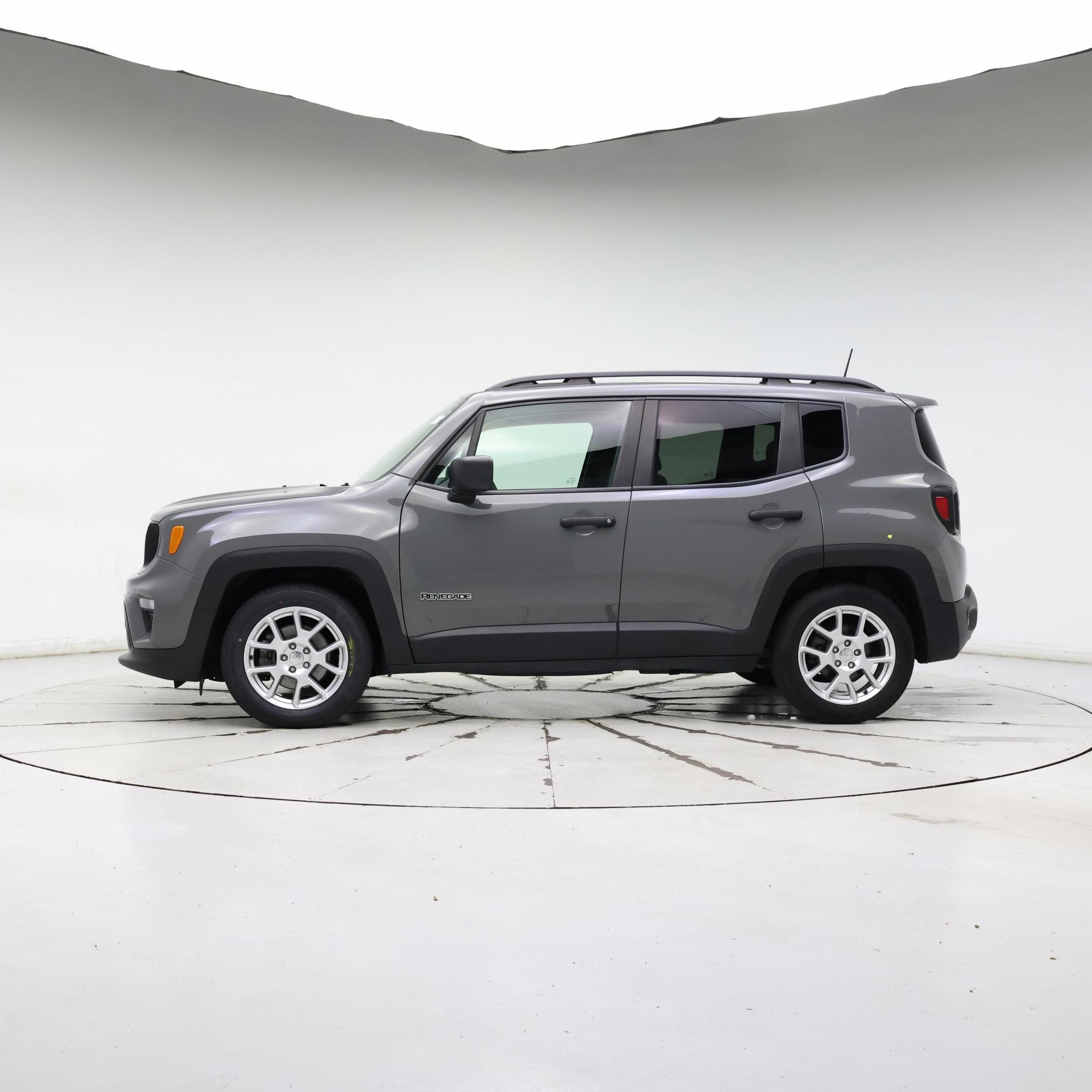 Thumbnail: 2020 Jeep Renegade - 3
