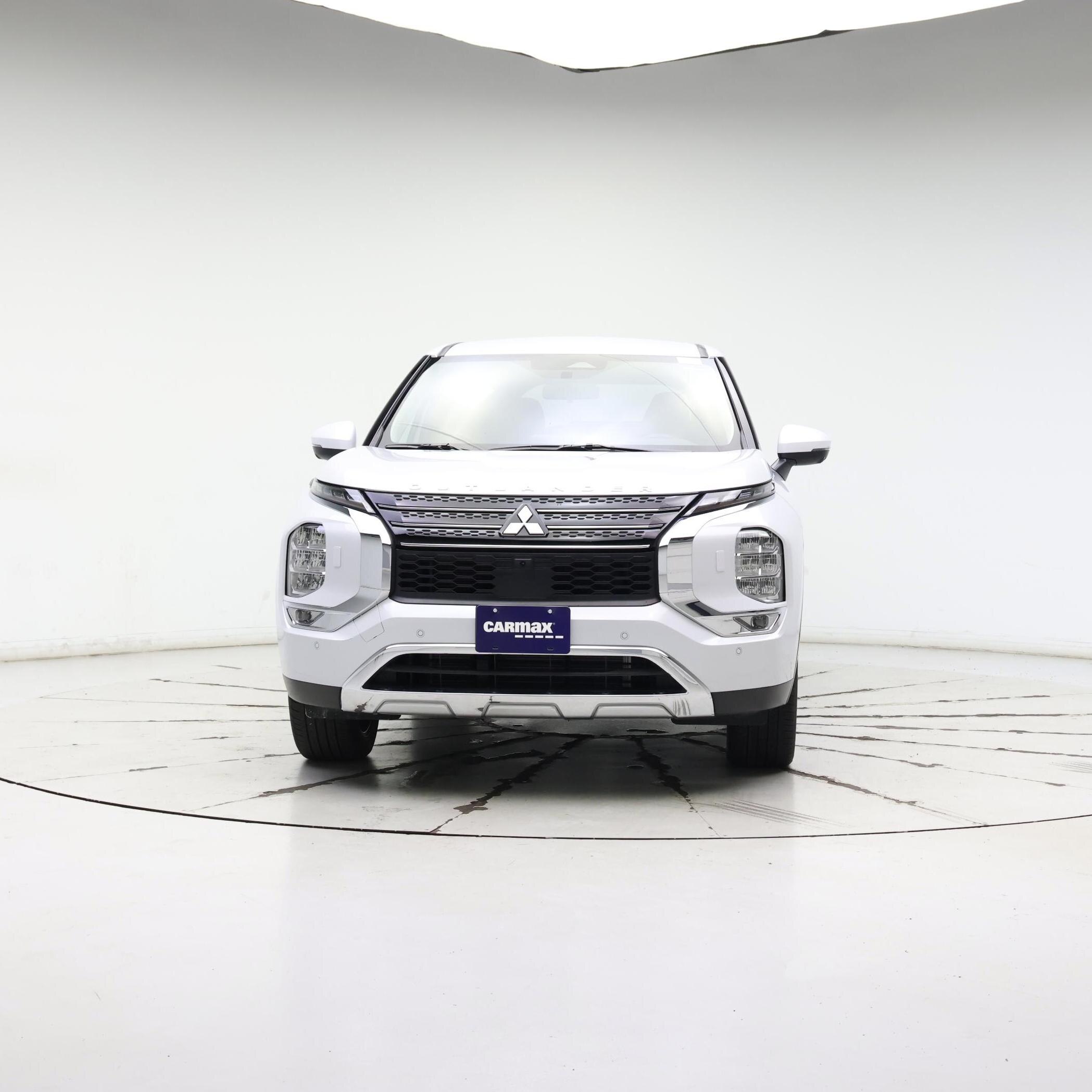 Thumbnail: 2024 Mitsubishi Outlander - 5