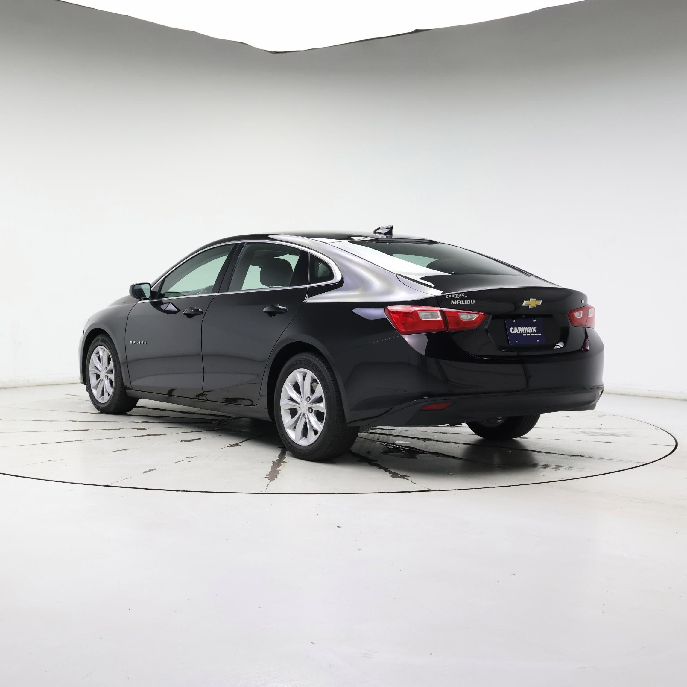 Thumbnail: 2023 Chevrolet Malibu - 2