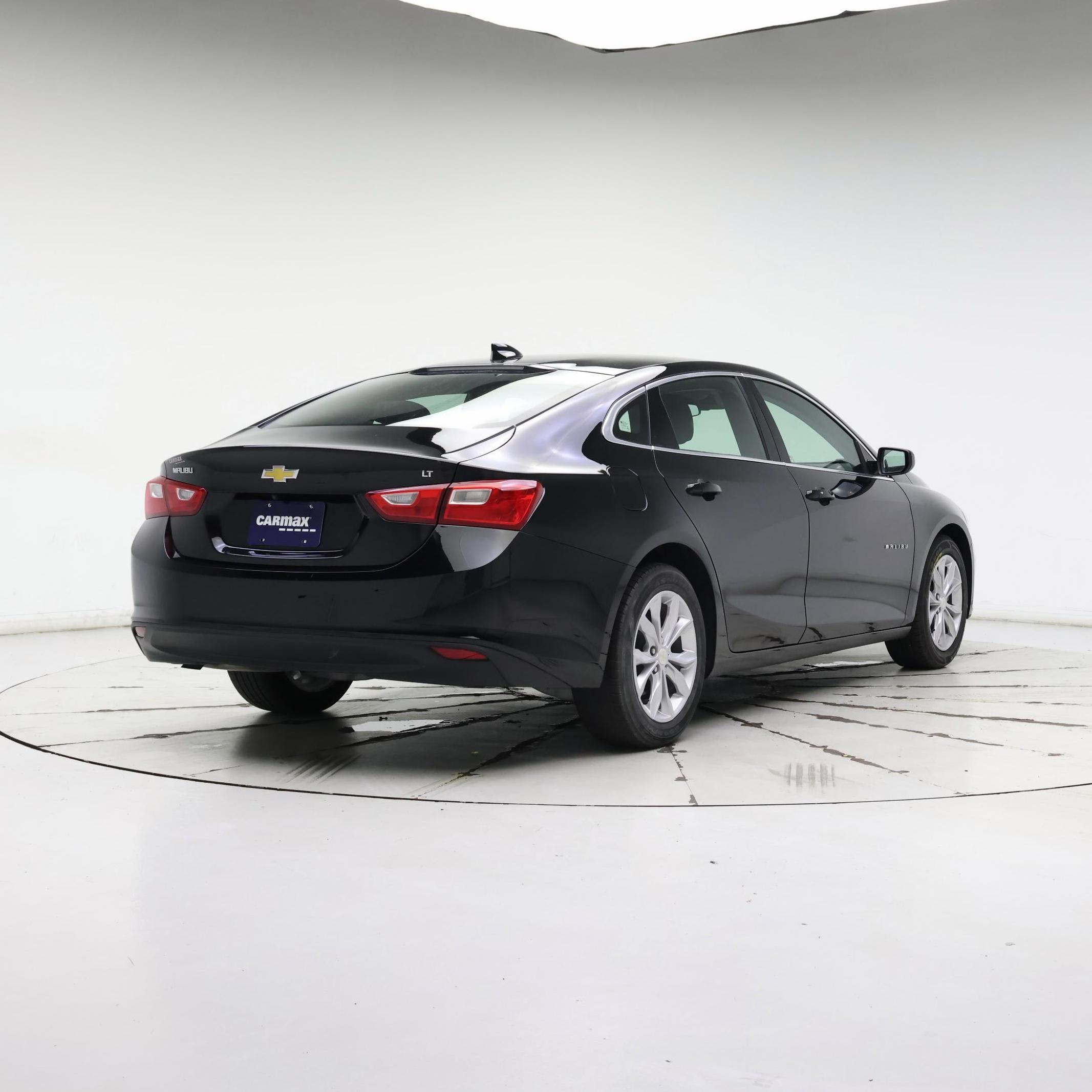 Thumbnail: 2023 Chevrolet Malibu - 8