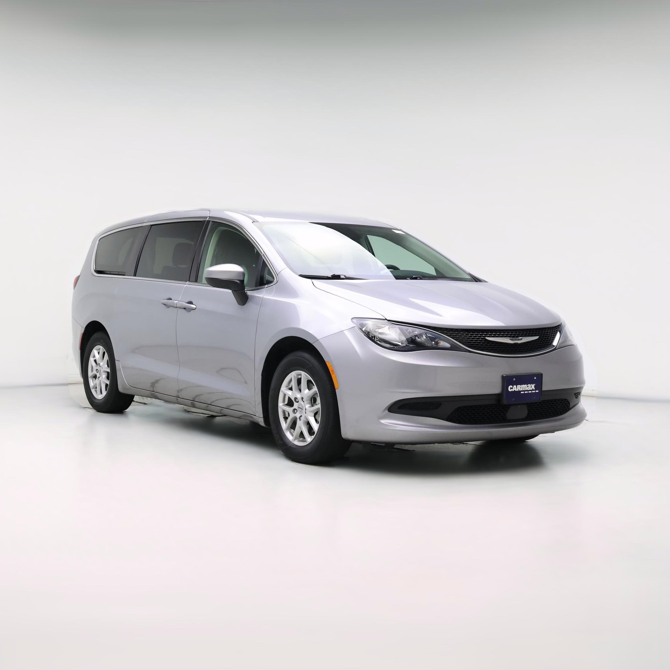Thumbnail: 2021 Chrysler Voyager - 1