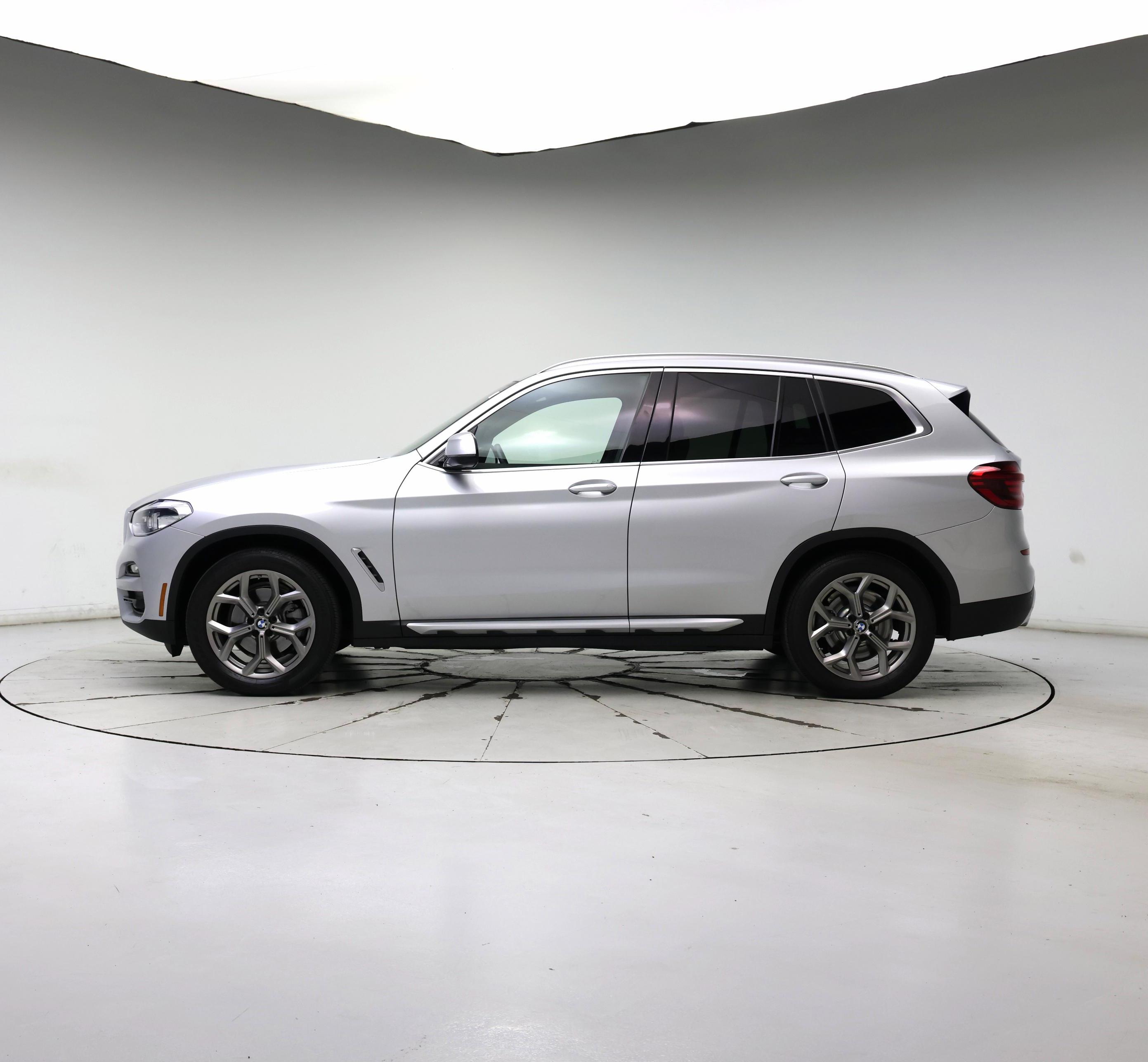Thumbnail: 2021 BMW X3 - 3