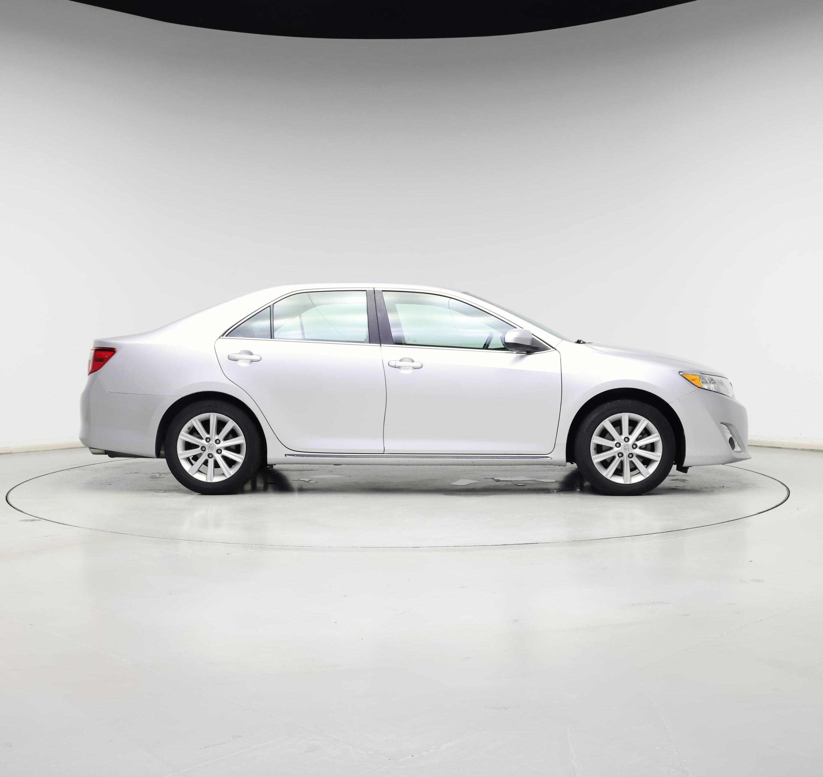 Thumbnail: 2013 Toyota Camry - 7