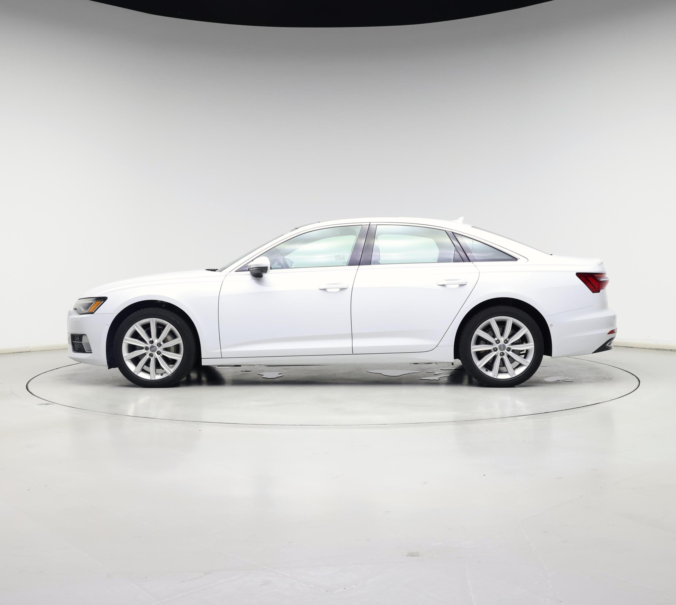 Thumbnail: 2020 Audi A6 - 3