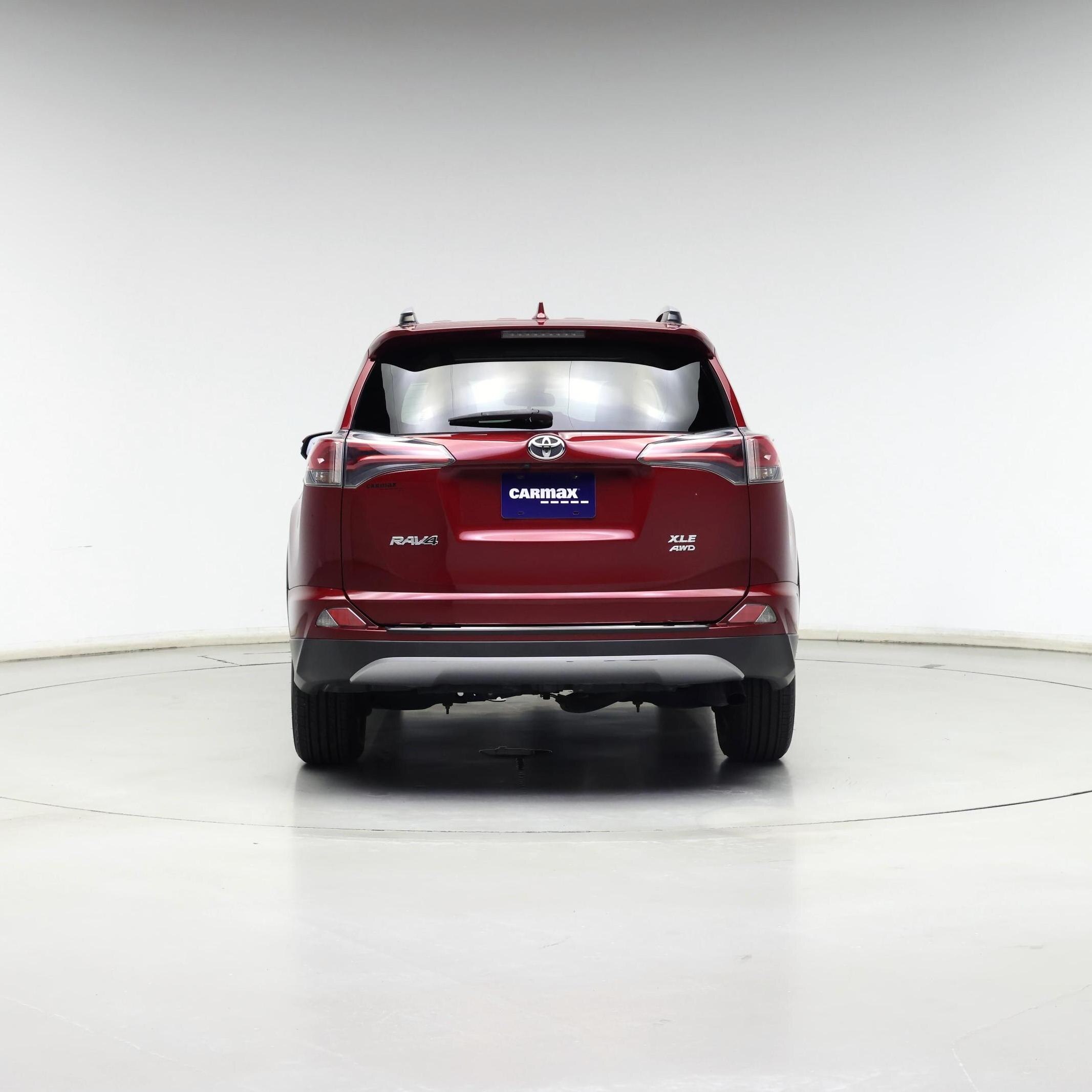 Thumbnail: 2018 Toyota RAV4 - 6