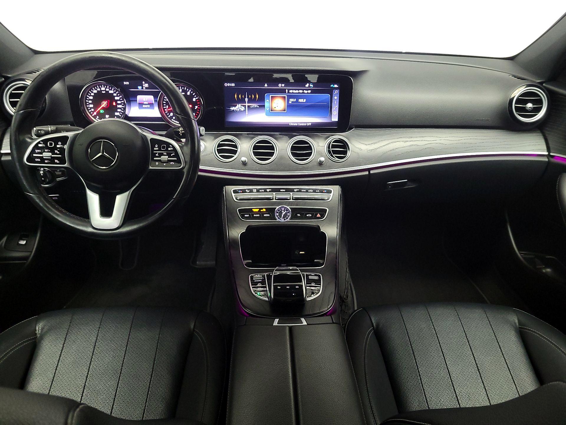 Thumbnail: 2019 Mercedes-Benz E-Class - 9