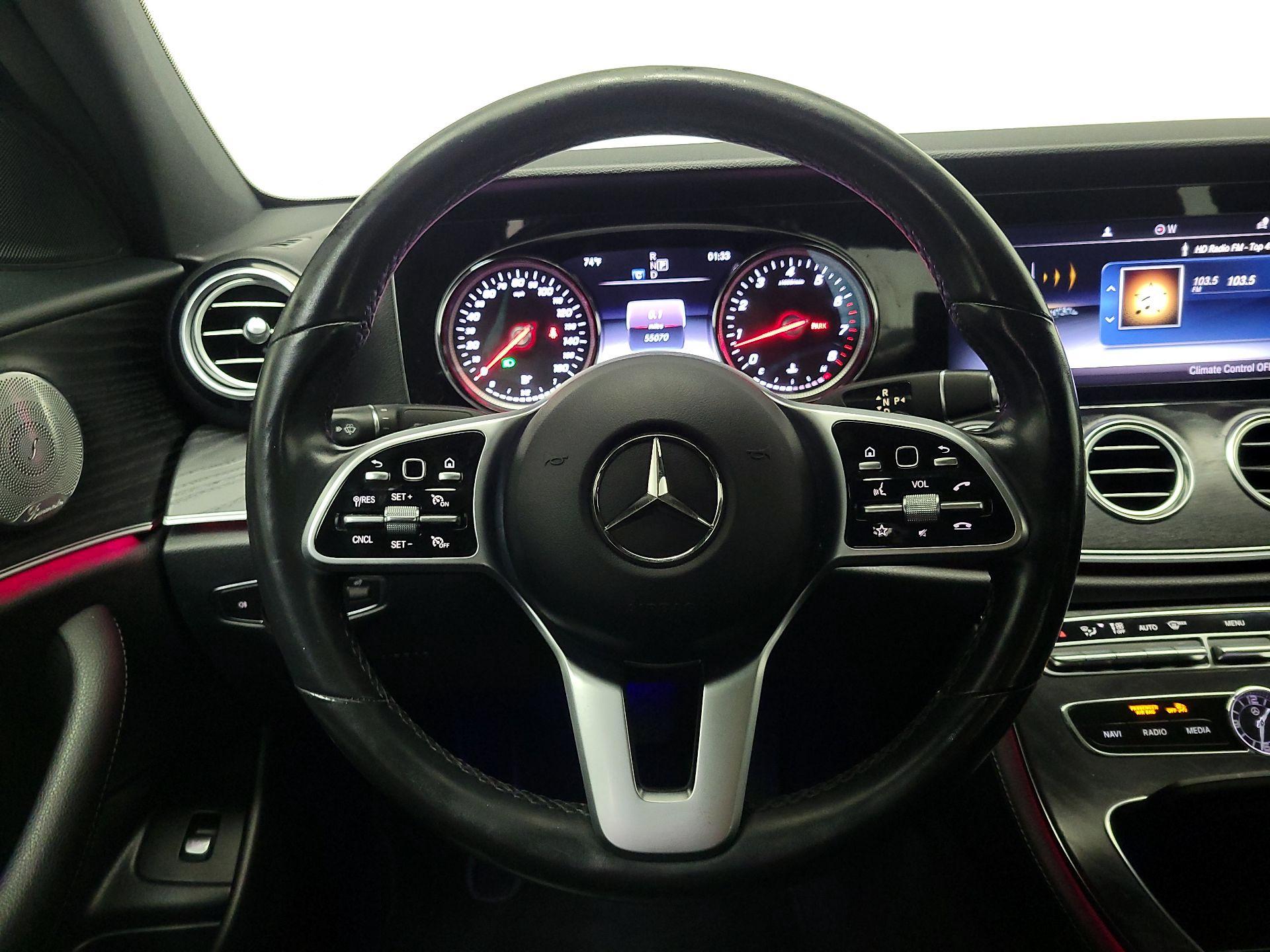 Thumbnail: 2019 Mercedes-Benz E-Class - 10