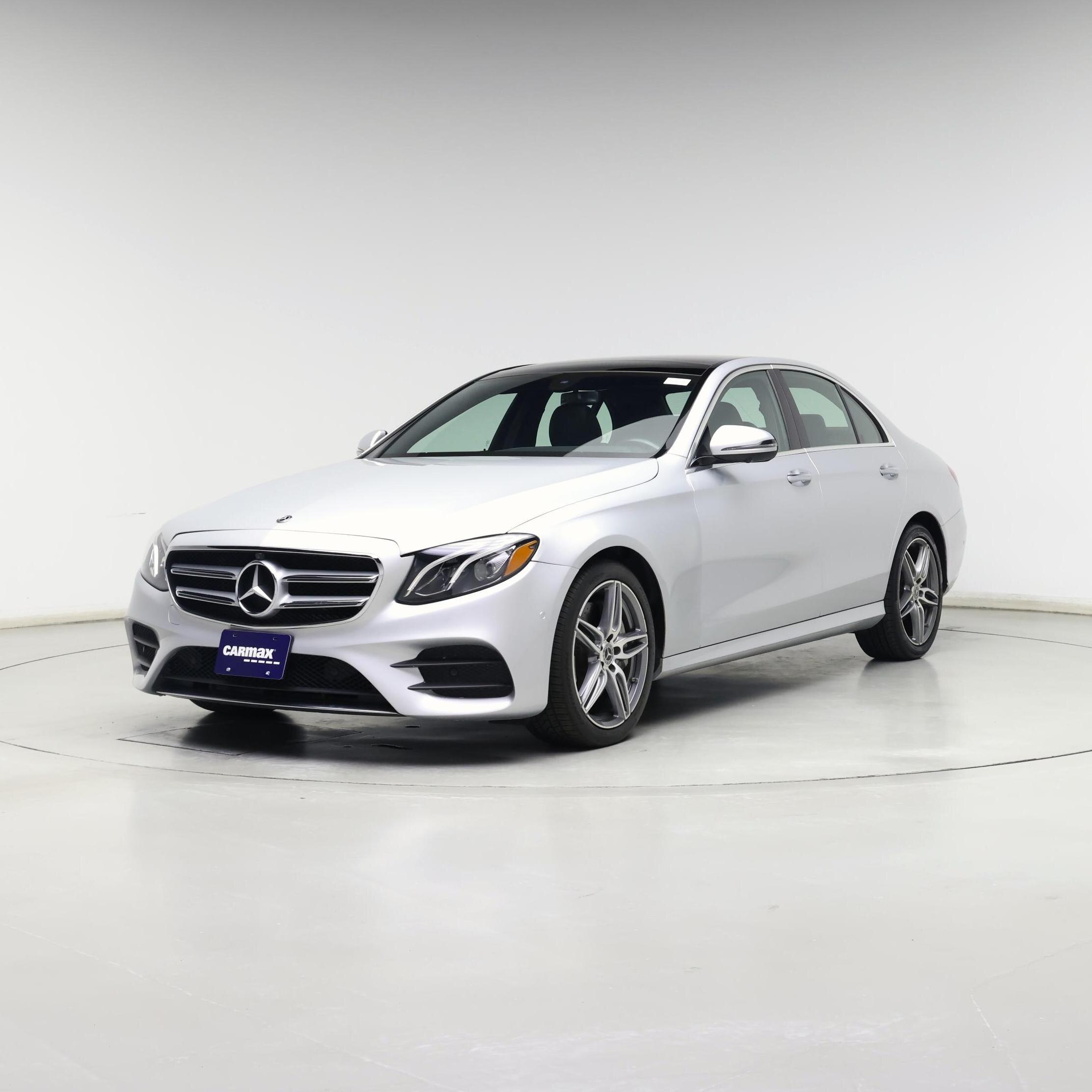 Thumbnail: 2019 Mercedes-Benz E-Class - 4