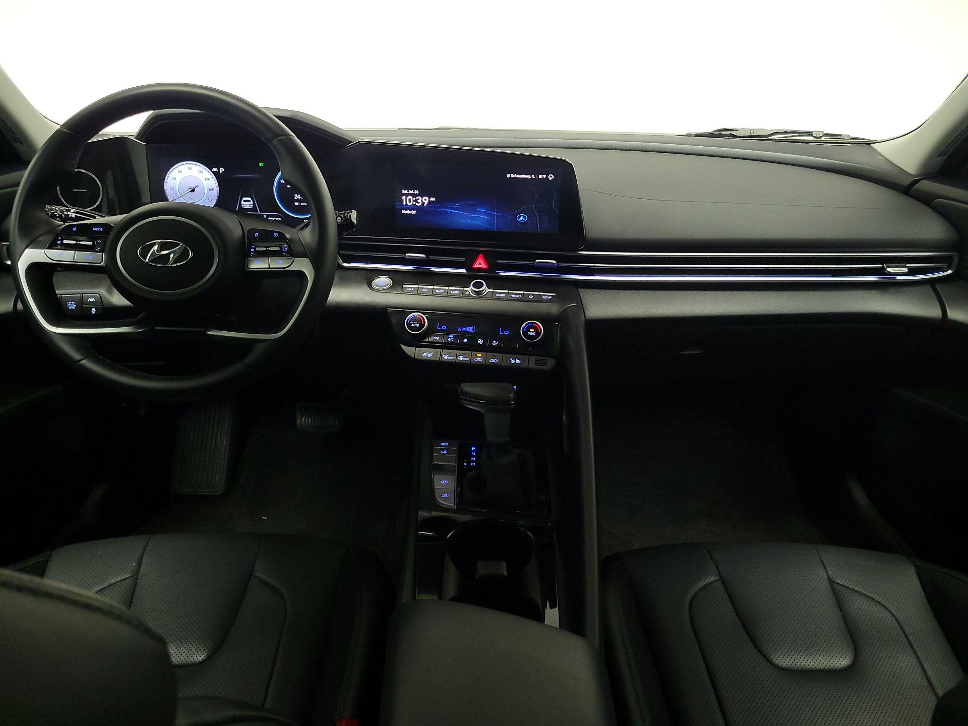 Thumbnail: 2023 Hyundai Elantra - 9