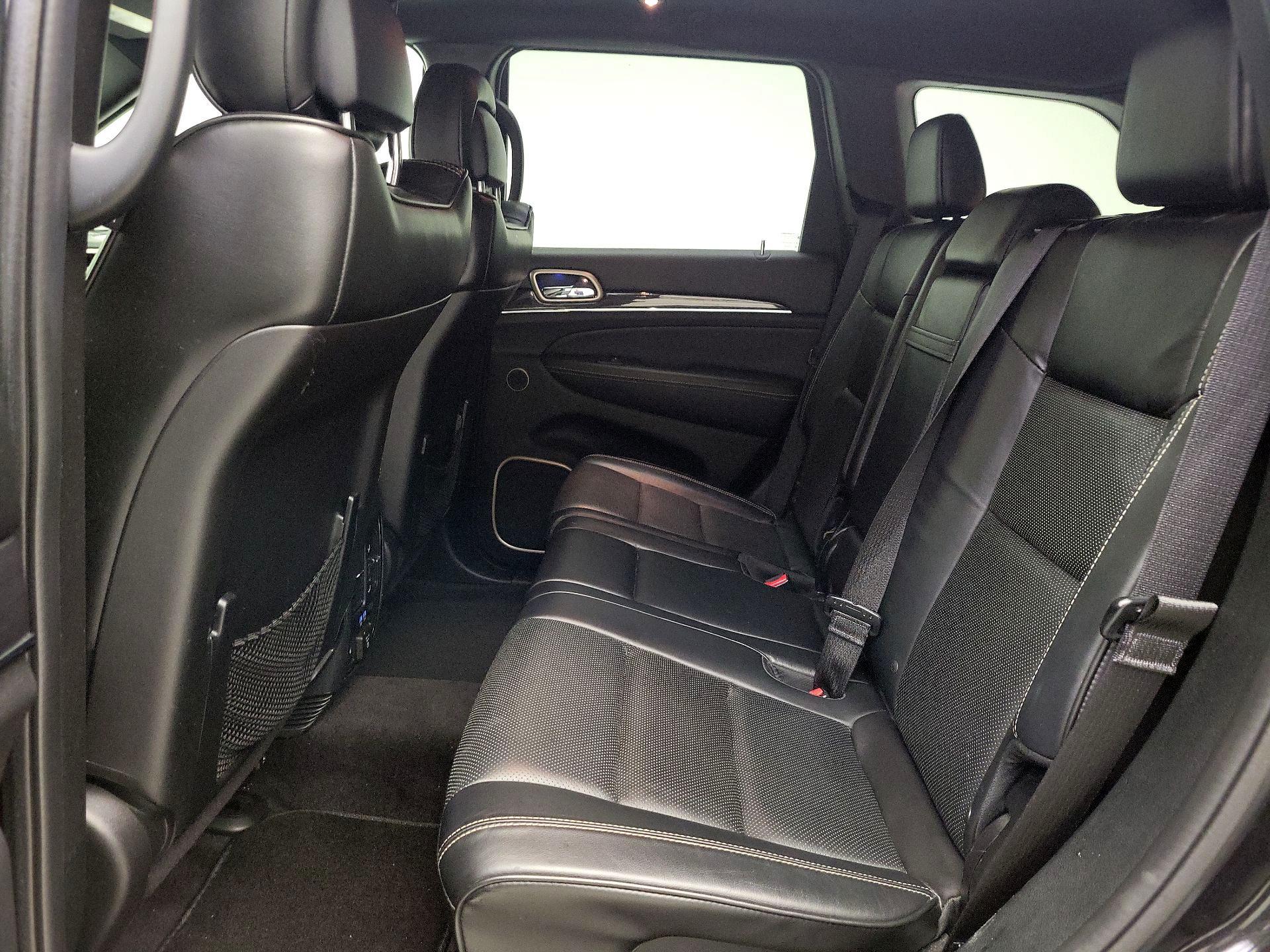 Thumbnail: 2016 Jeep Grand Cherokee - 19
