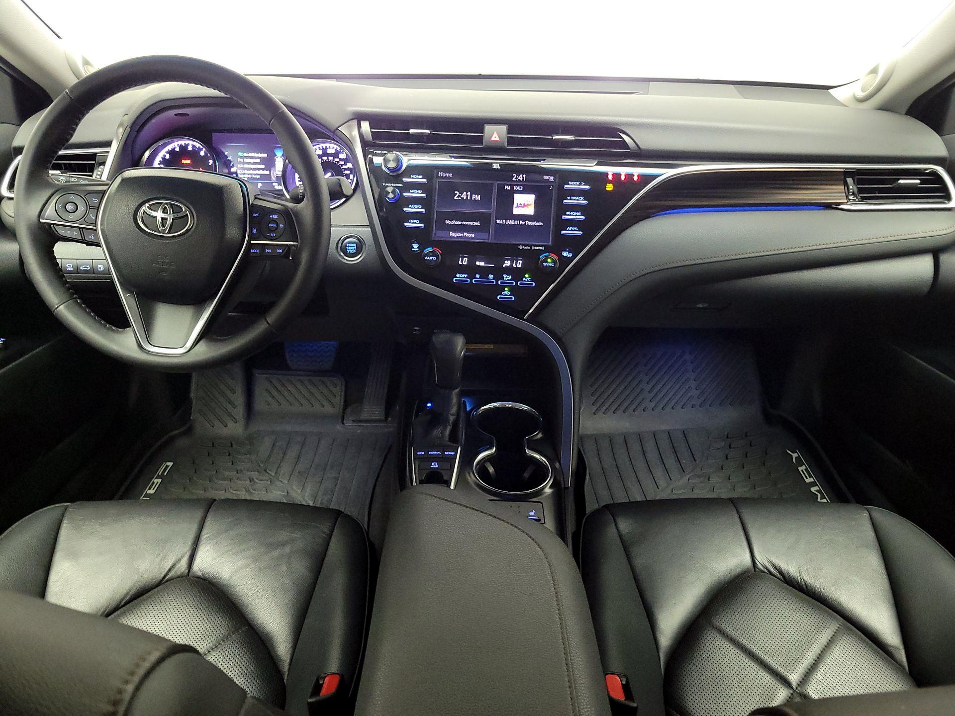 Thumbnail: 2018 Toyota Camry - 9