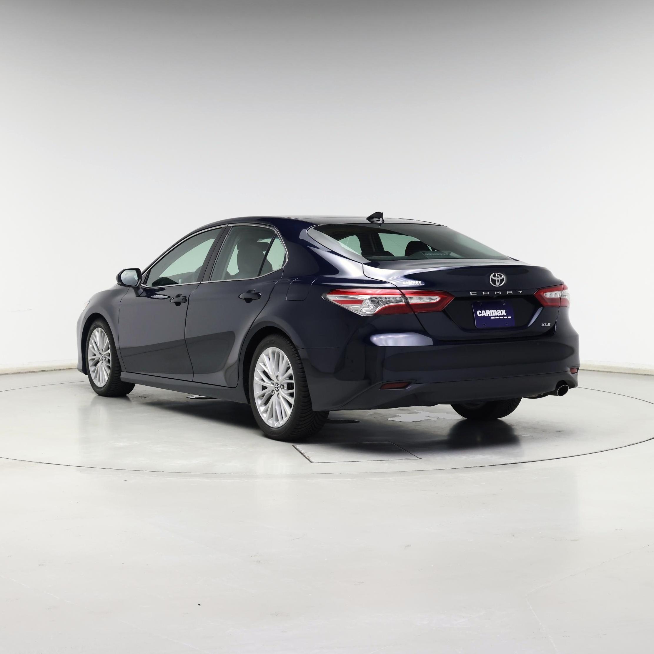 Thumbnail: 2018 Toyota Camry - 2