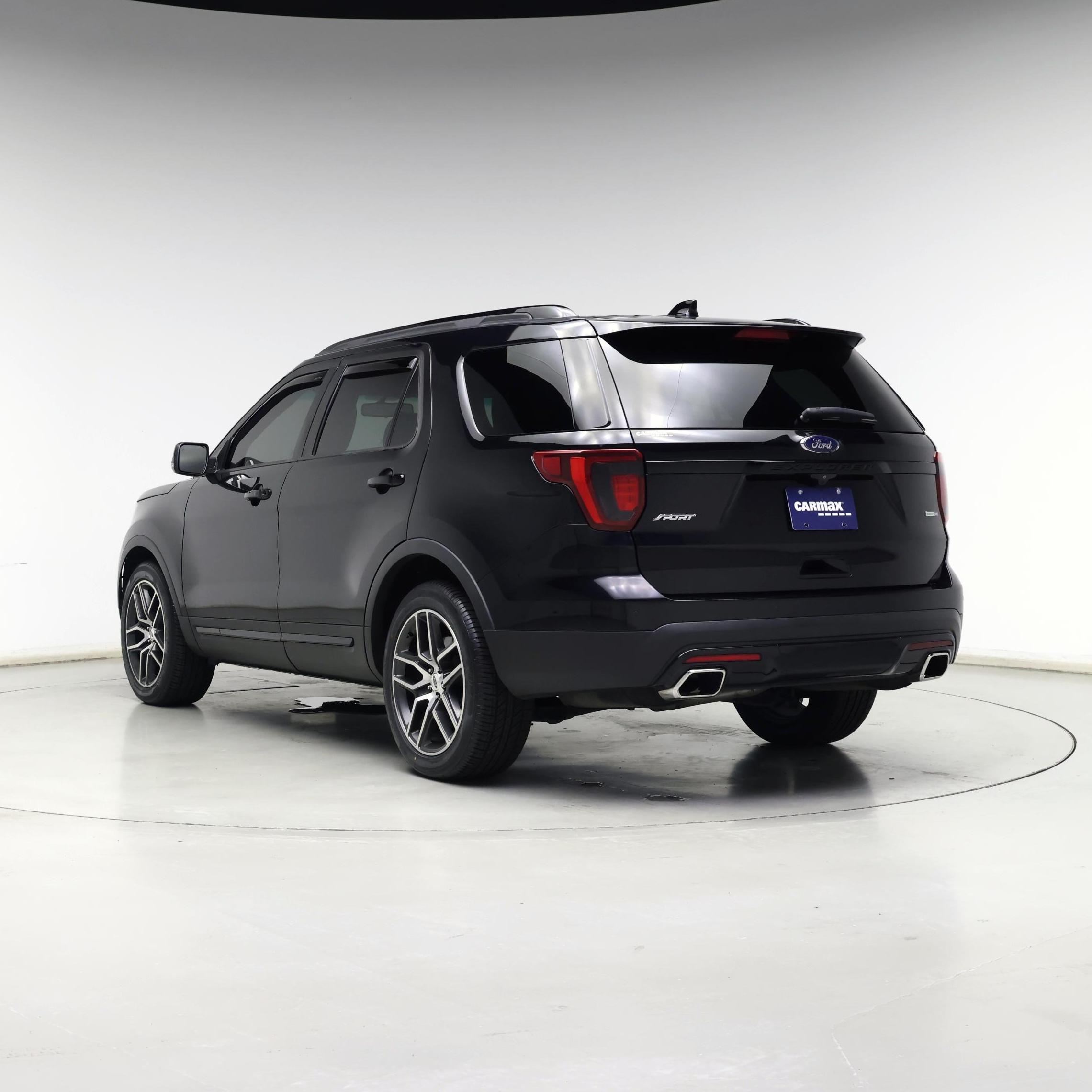 Thumbnail: 2016 Ford Explorer - 2