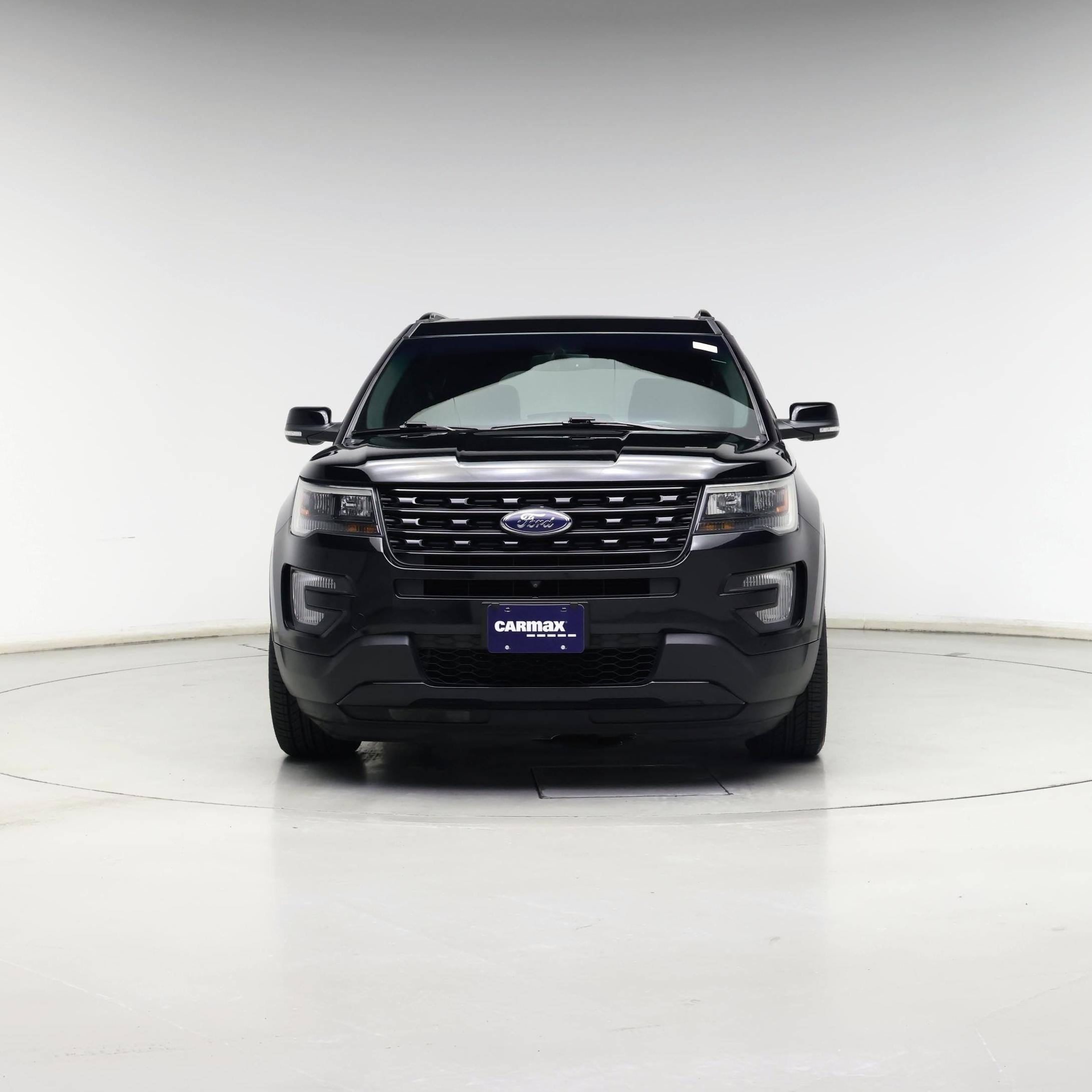 Thumbnail: 2016 Ford Explorer - 5