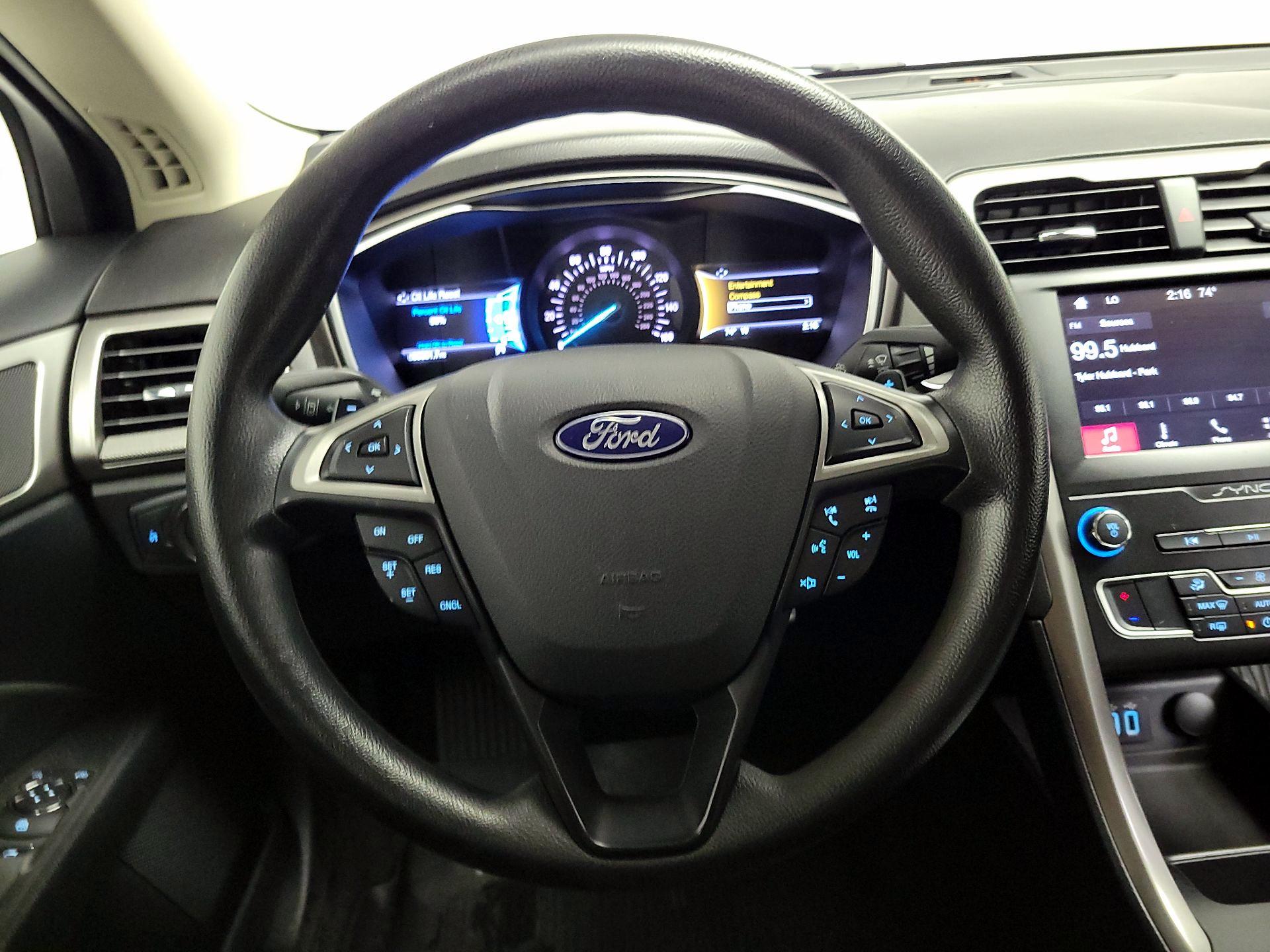 Thumbnail: 2019 Ford Fusion - 10