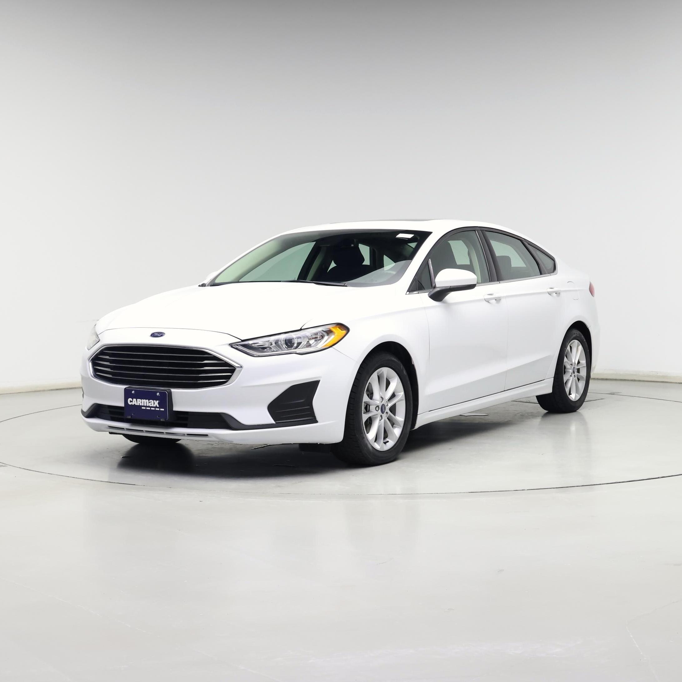 Thumbnail: 2019 Ford Fusion - 4