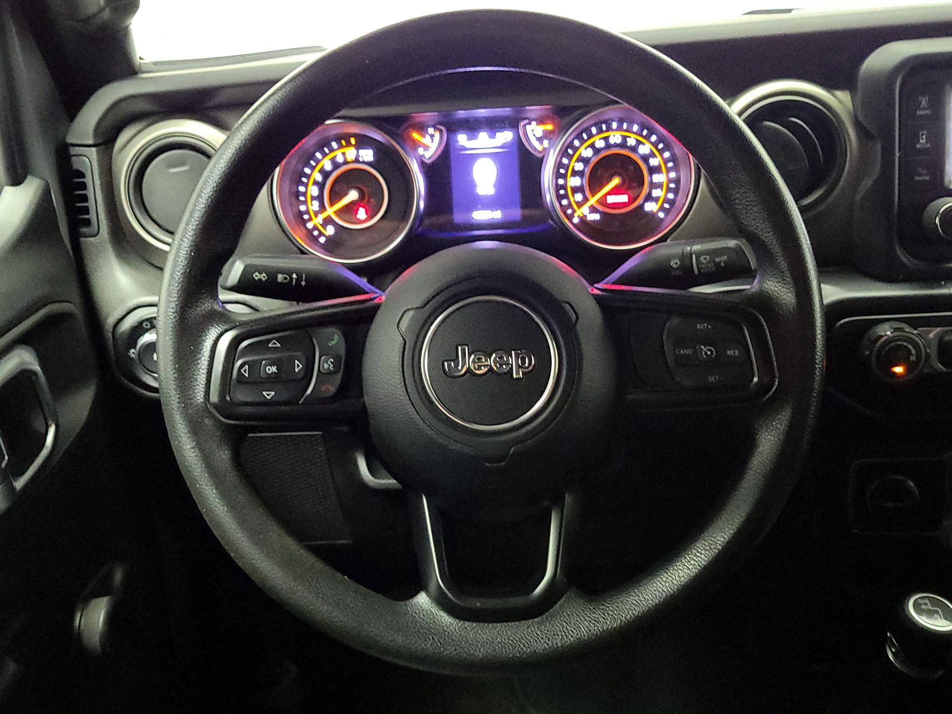 Thumbnail: 2019 Jeep Wrangler - 10
