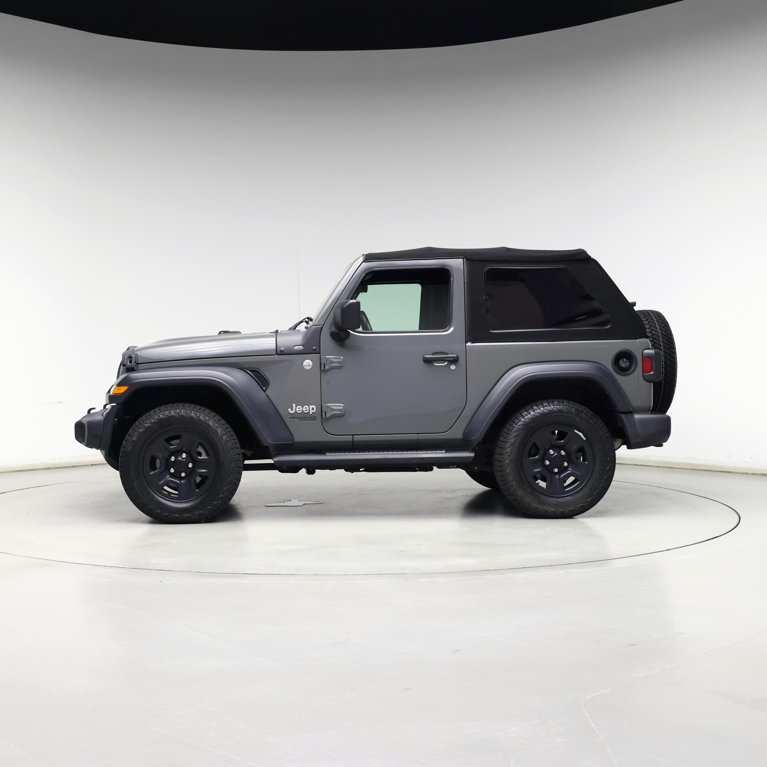 Thumbnail: 2019 Jeep Wrangler - 3