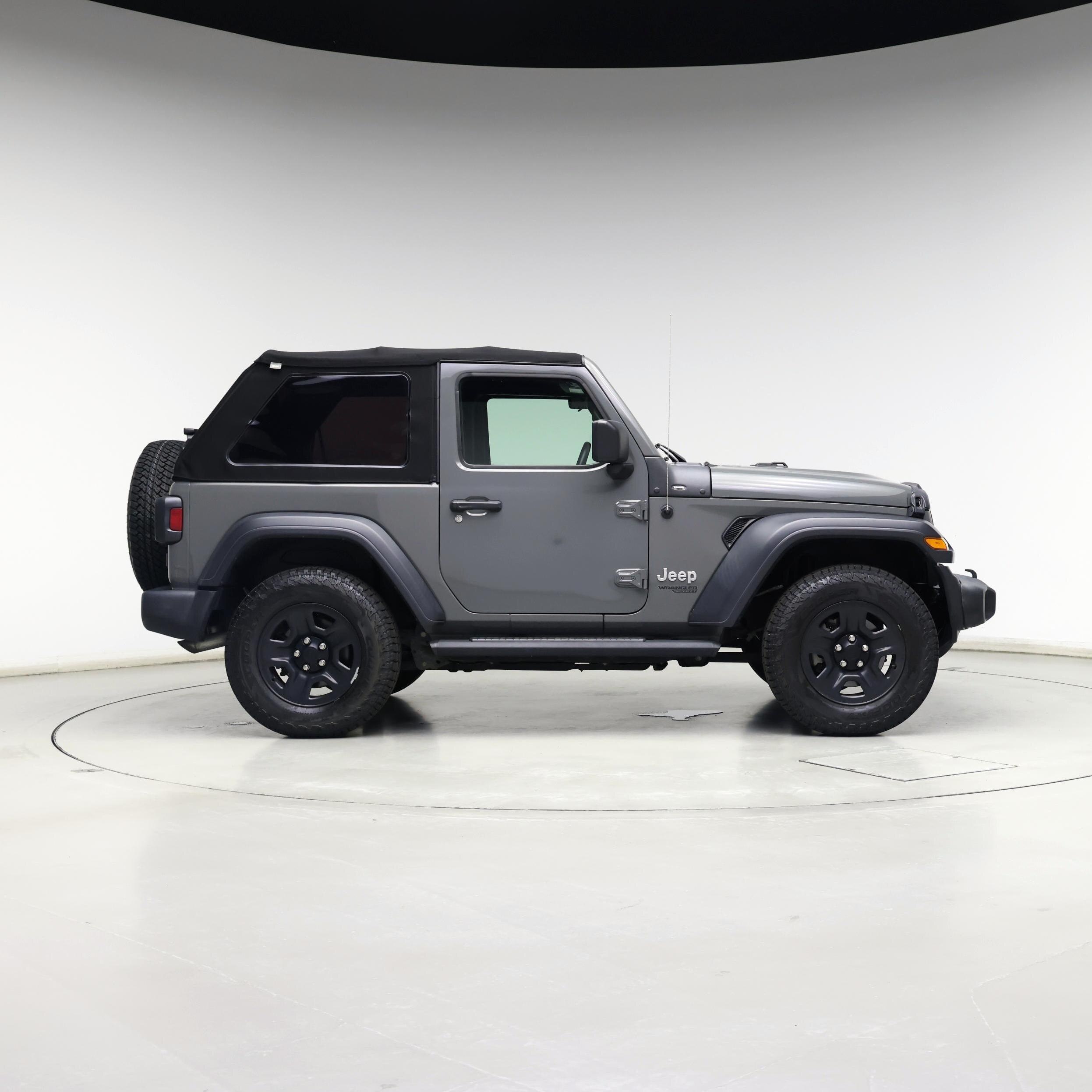Thumbnail: 2019 Jeep Wrangler - 7