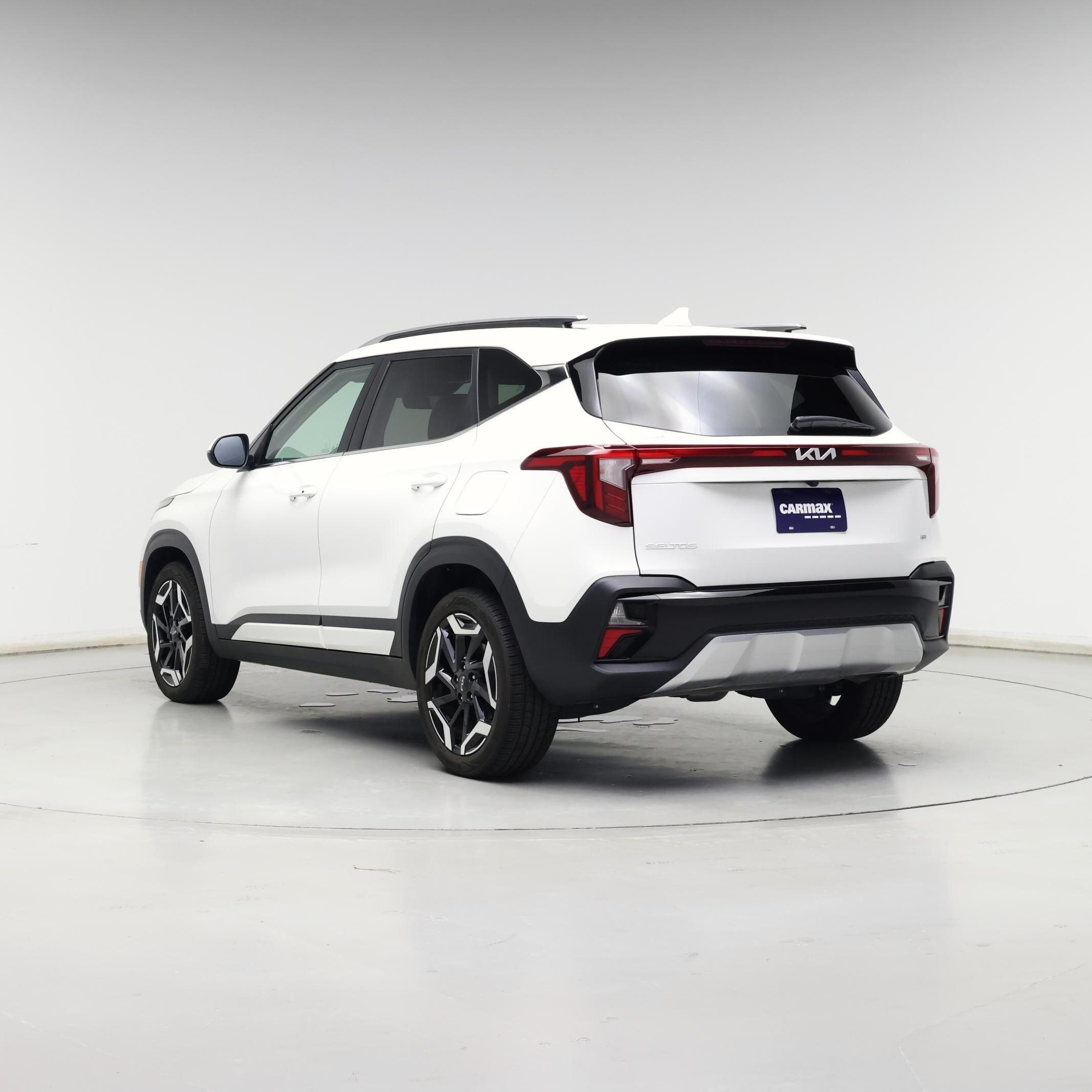 Thumbnail: 2024 Kia Seltos - 2
