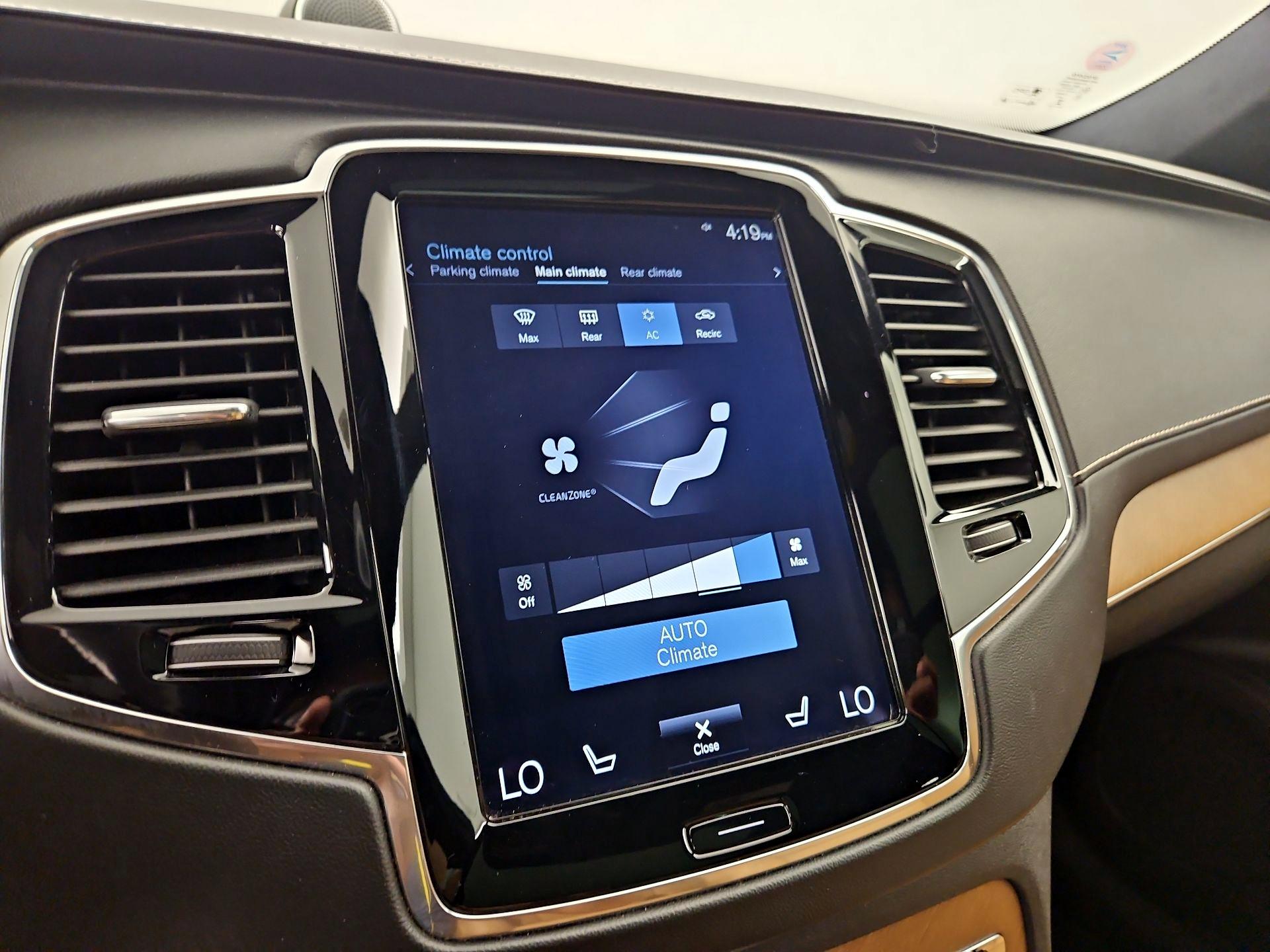 Thumbnail: 2017 Volvo XC90 - 17