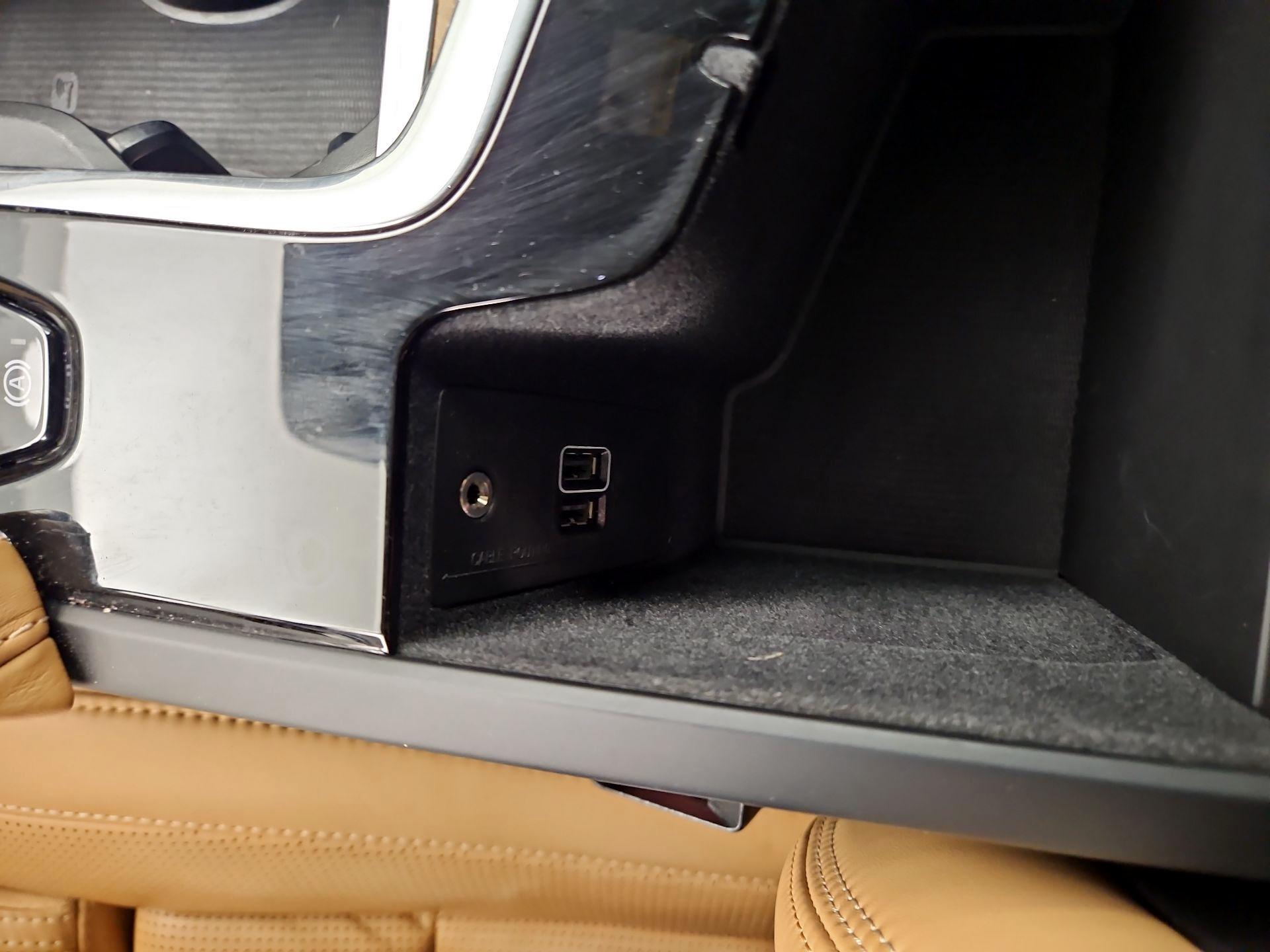 Thumbnail: 2017 Volvo XC90 - 19