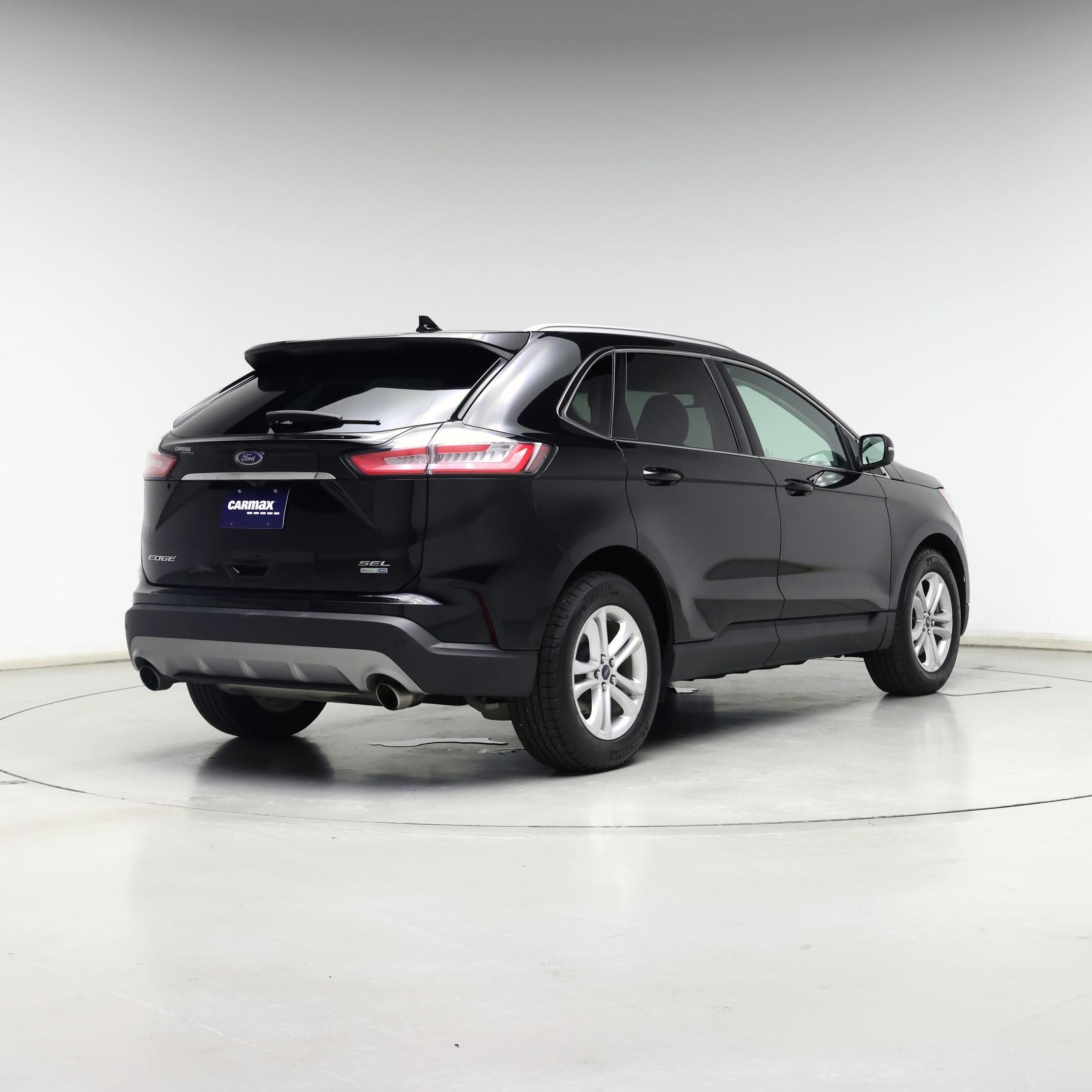 Thumbnail: 2019 Ford Edge - 8