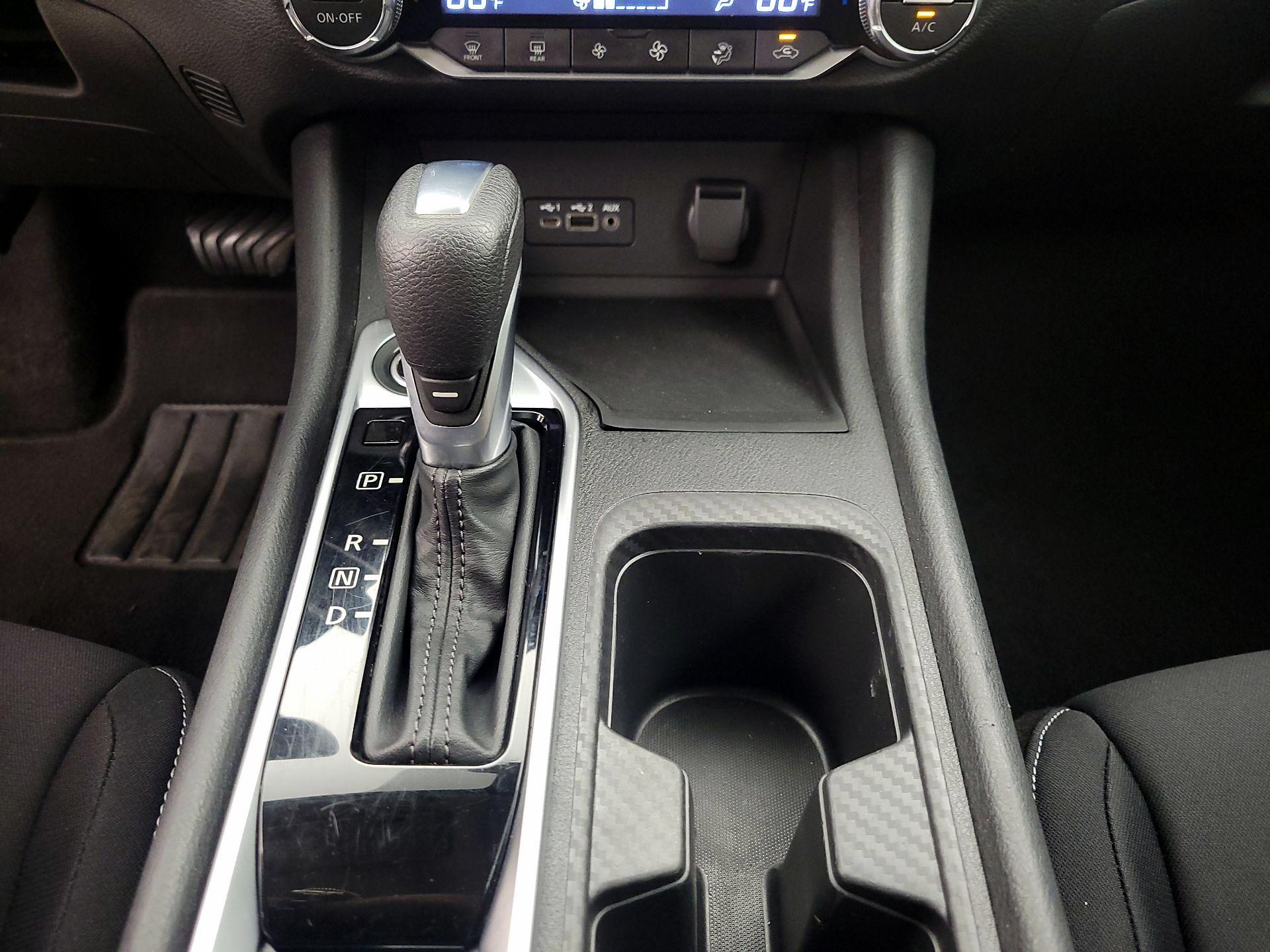Thumbnail: 2021 Nissan Sentra - 17