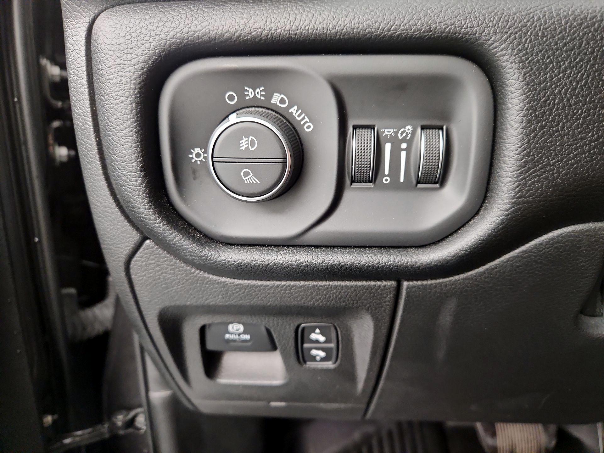 Thumbnail: 2022 RAM 1500 - 13