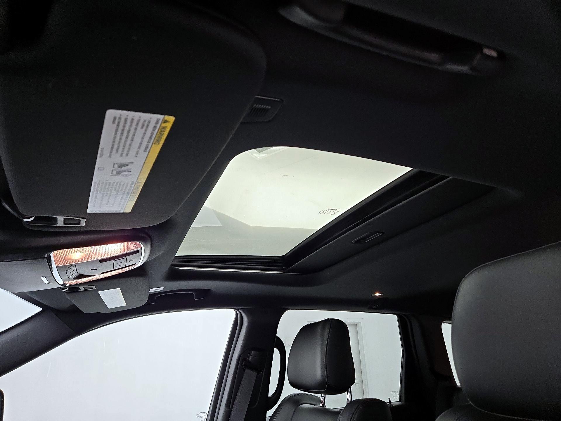 Thumbnail: 2021 Jeep Grand Cherokee - 20