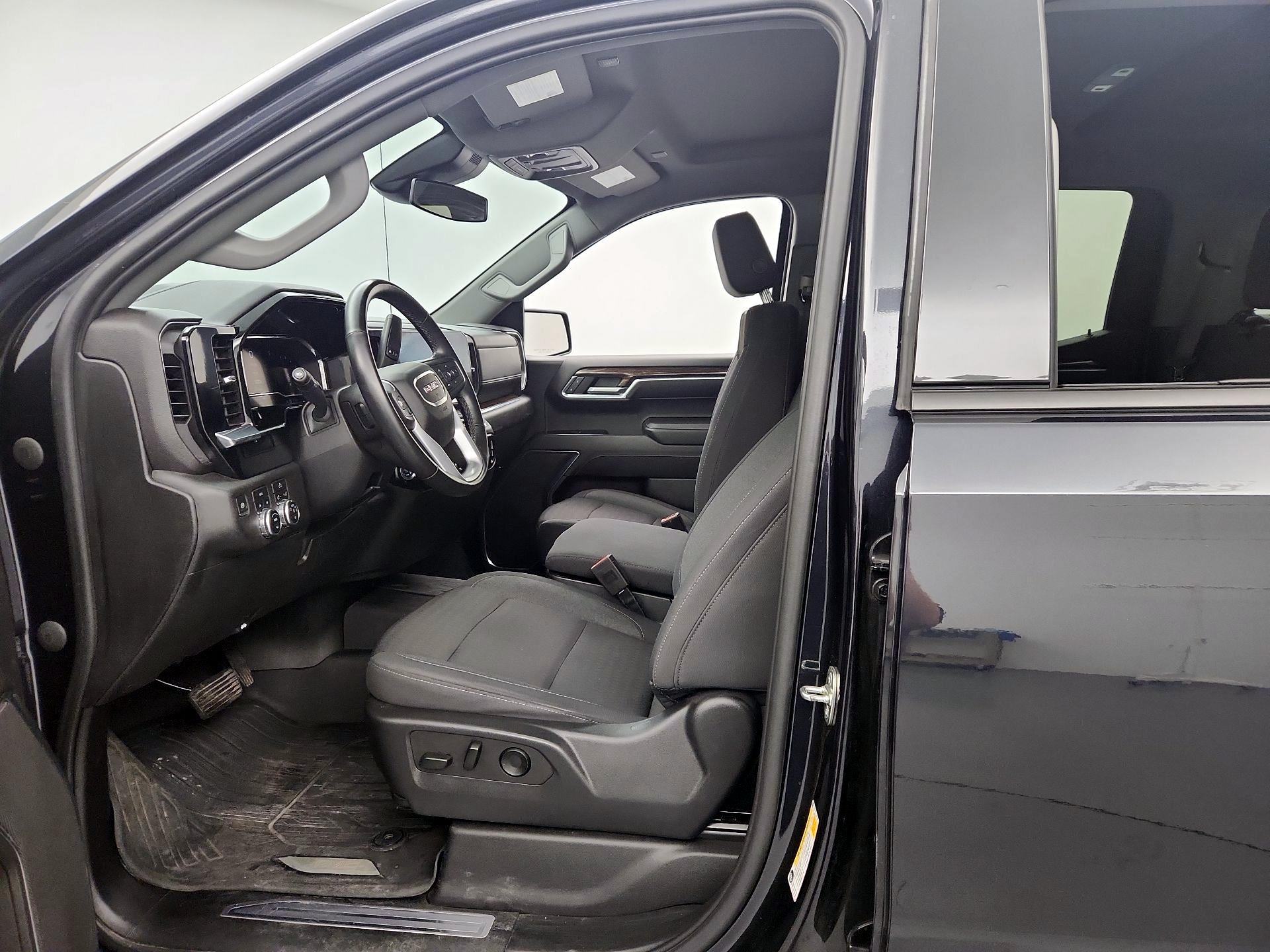 Thumbnail: 2023 GMC Sierra 1500 - 11