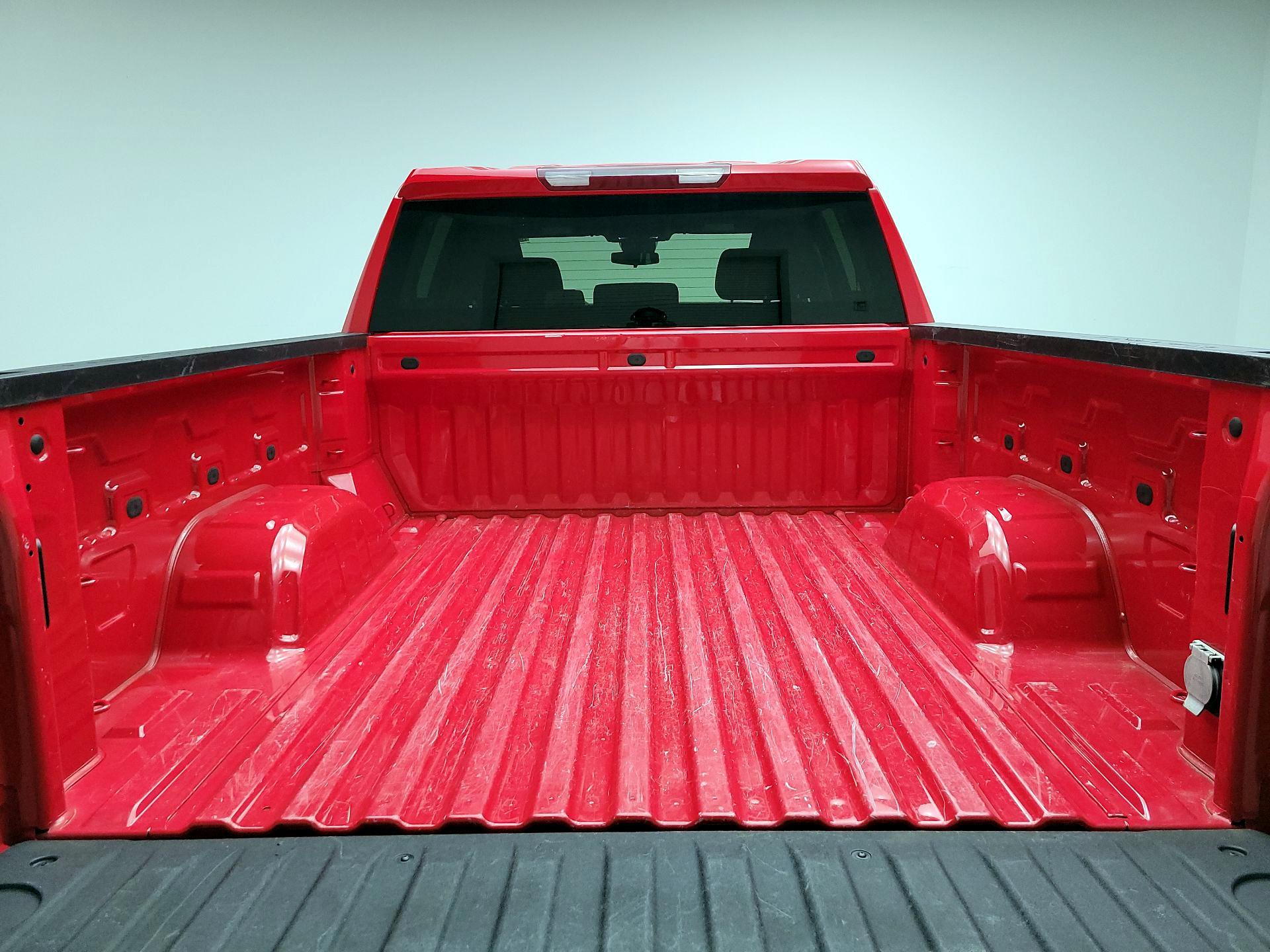 Thumbnail: 2022 Chevrolet Silverado 1500 - 19