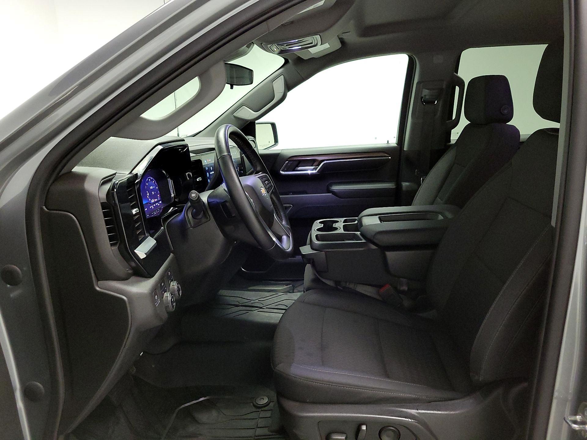 Thumbnail: 2023 Chevrolet Silverado 1500 - 11