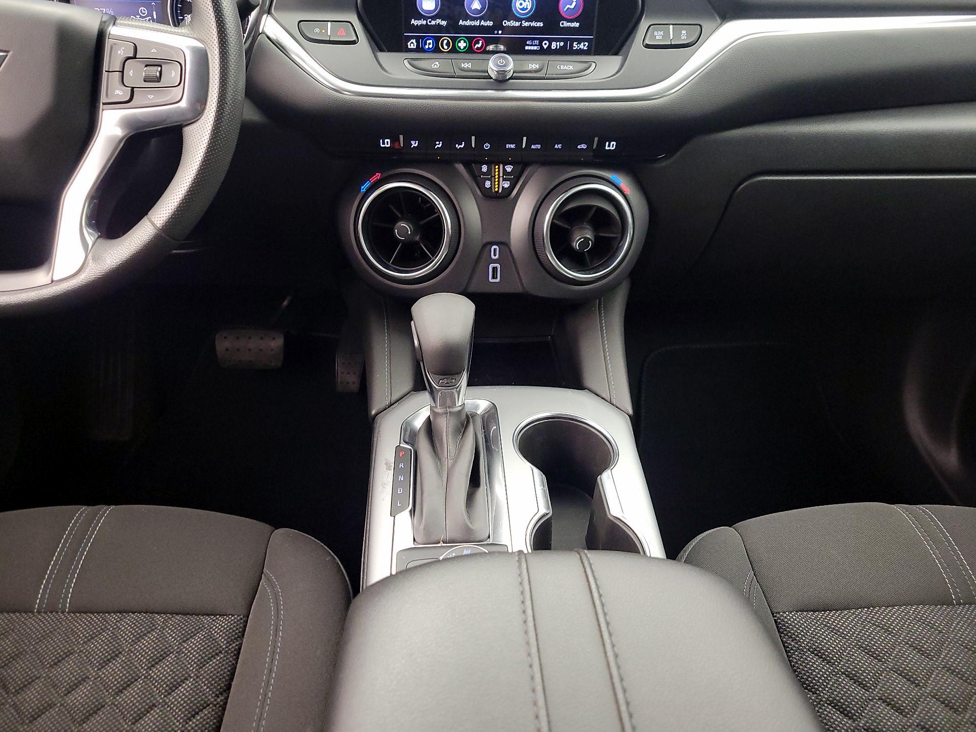 Thumbnail: 2022 Chevrolet Blazer - 17