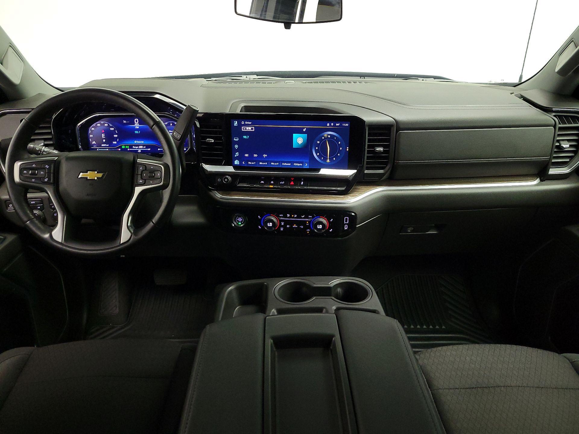 Thumbnail: 2022 Chevrolet Silverado 1500 - 9