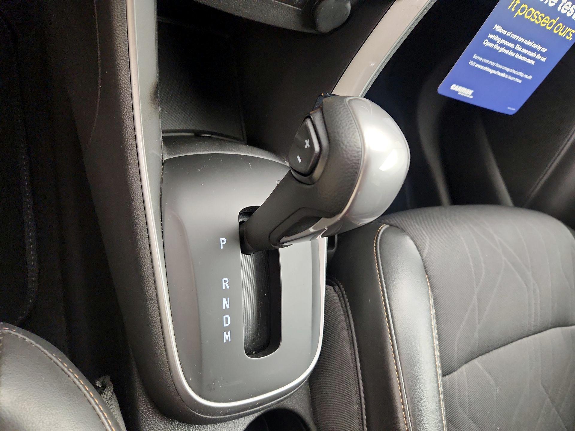 Thumbnail: 2021 Chevrolet Trax - 17