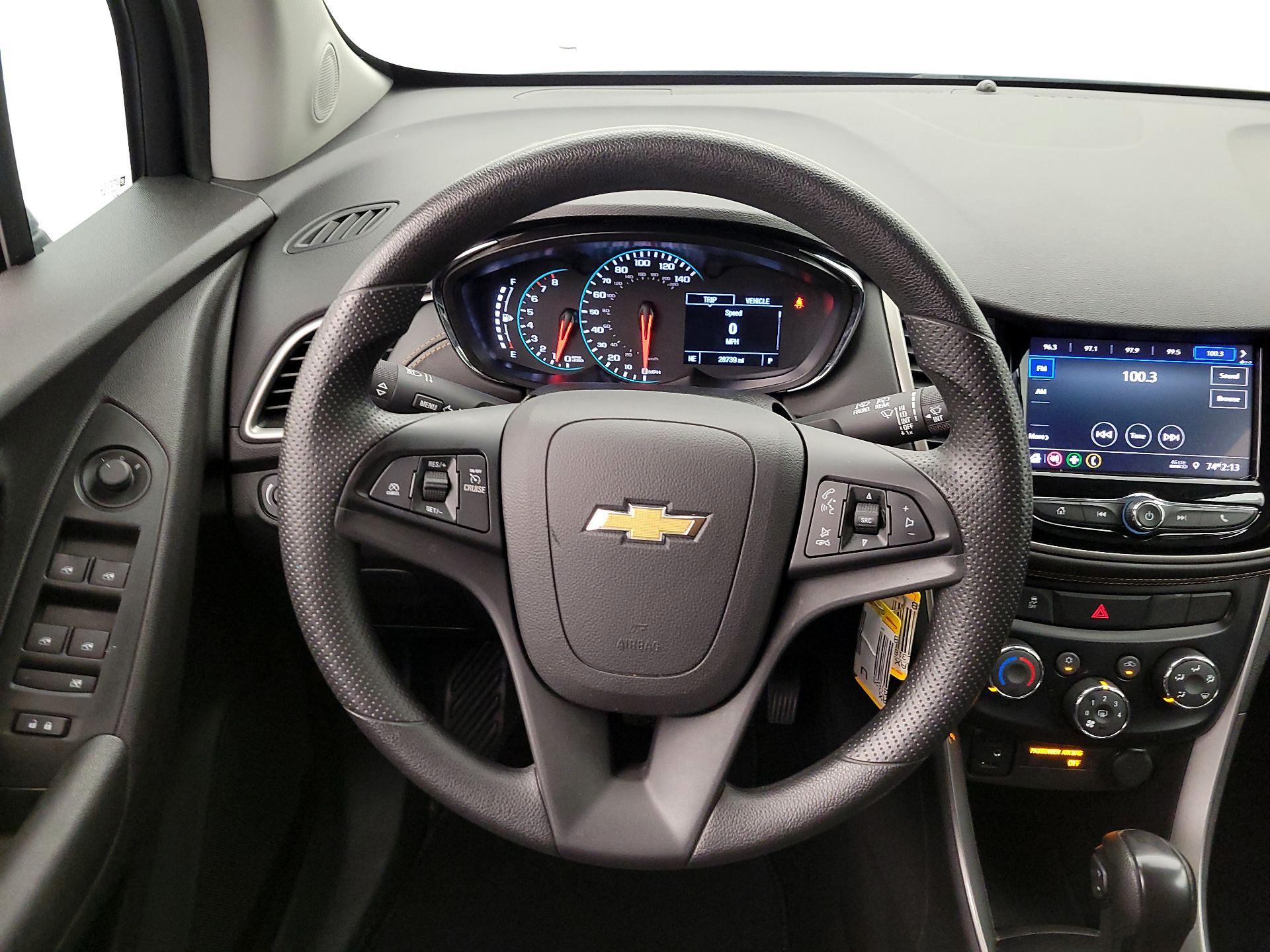 Thumbnail: 2020 Chevrolet Trax - 10