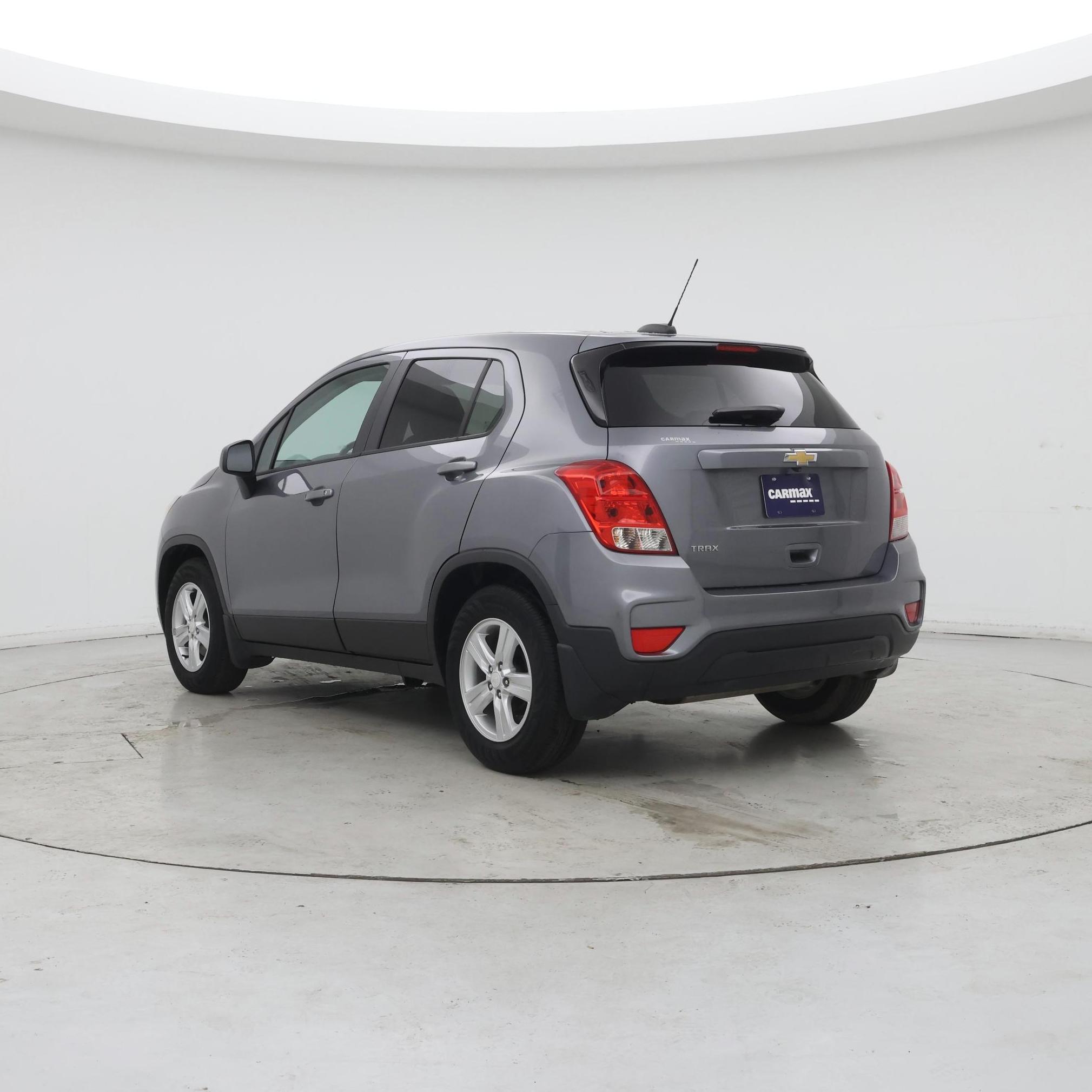 Thumbnail: 2020 Chevrolet Trax - 2