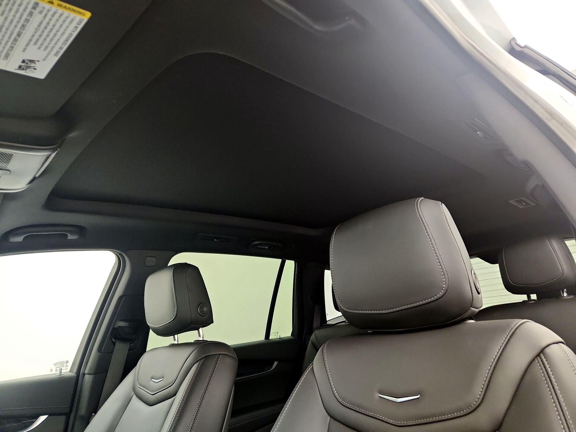 Thumbnail: 2023 Cadillac XT6 - 20