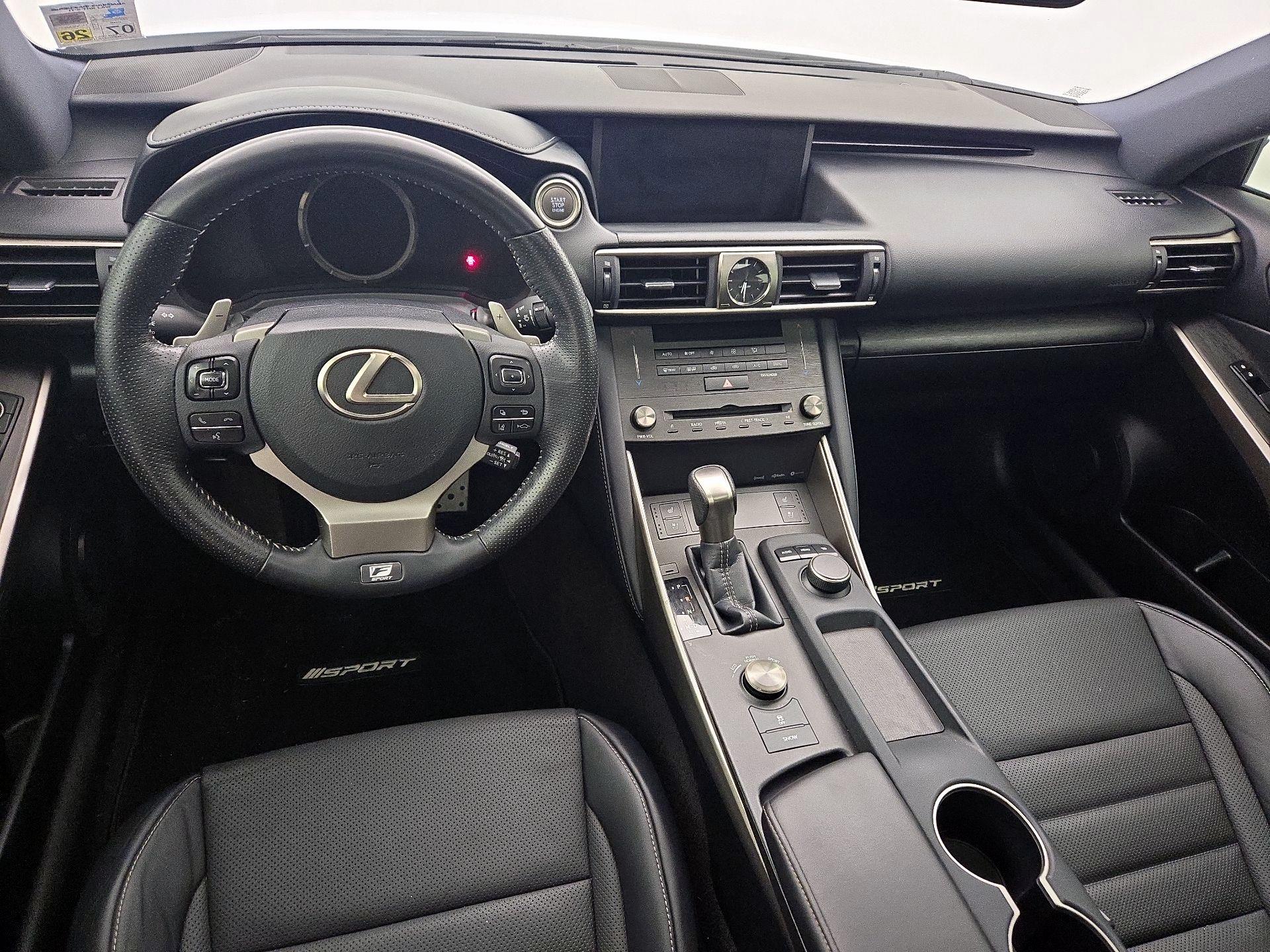 Thumbnail: 2020 Lexus IS - 9